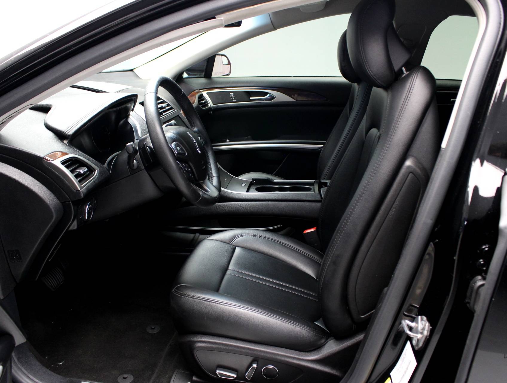 Florida Fine Cars - Used LINCOLN MKZ 2016 WEST PALM 