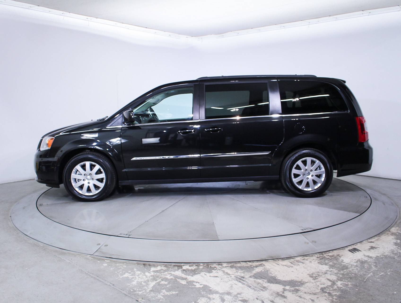 Florida Fine Cars - Used CHRYSLER TOWN & COUNTRY 2016 HOLLYWOOD TOURING