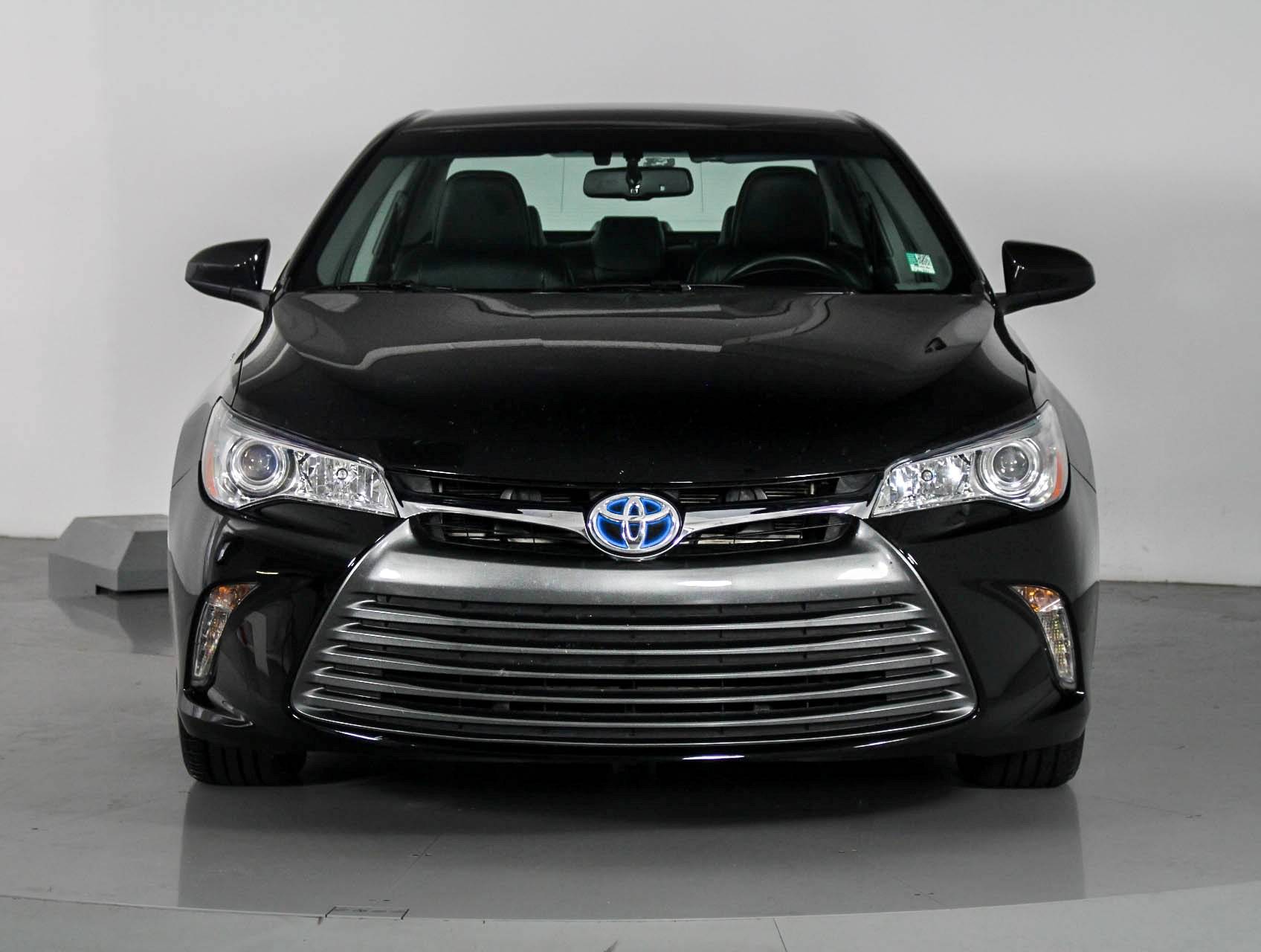Florida Fine Cars - Used TOYOTA CAMRY 2016 WEST PALM XLE HYBRID