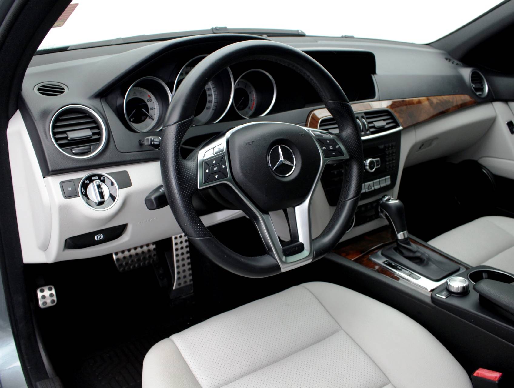 Florida Fine Cars - Used MERCEDES-BENZ C CLASS 2012 MIAMI C250