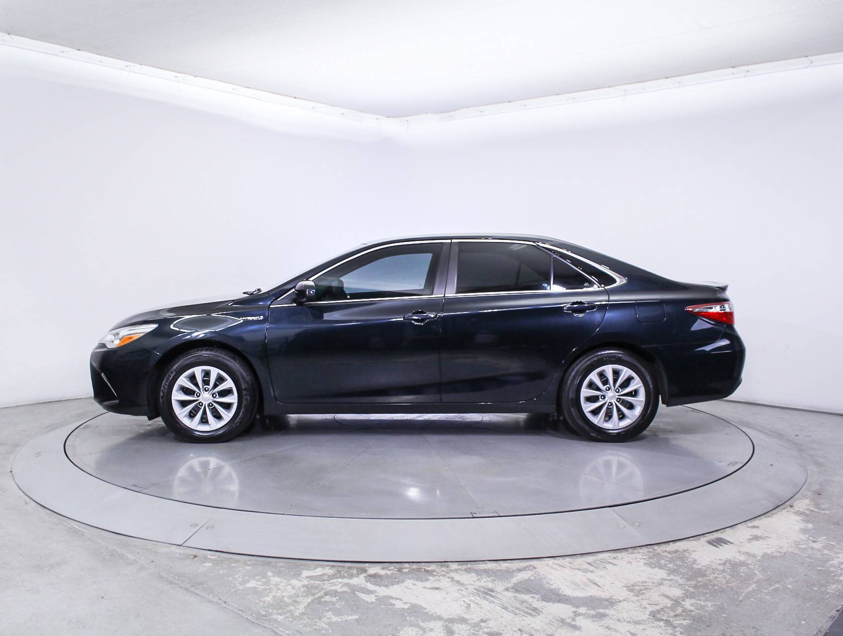 Florida Fine Cars - Used TOYOTA CAMRY 2015 HOLLYWOOD LE HYBRID