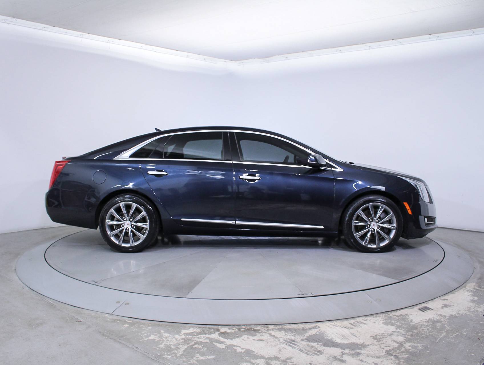 Florida Fine Cars - Used CADILLAC XTS 2013 MIAMI BASE