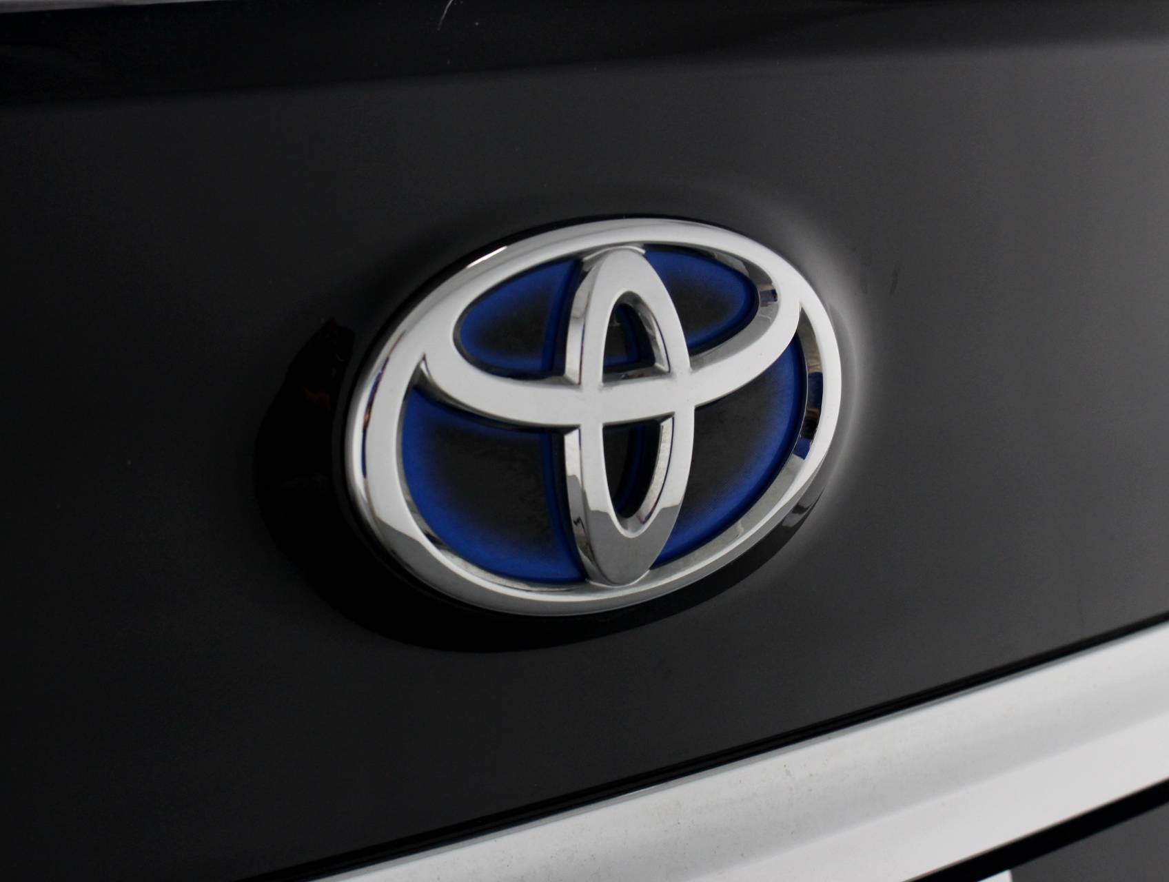 Florida Fine Cars - Used TOYOTA CAMRY 2016 WEST PALM LE HYBRID