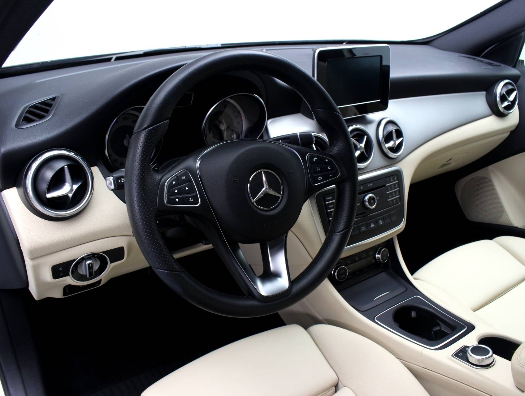 Florida Fine Cars - Used MERCEDES-BENZ GLA CLASS 2017 WEST PALM GLA250