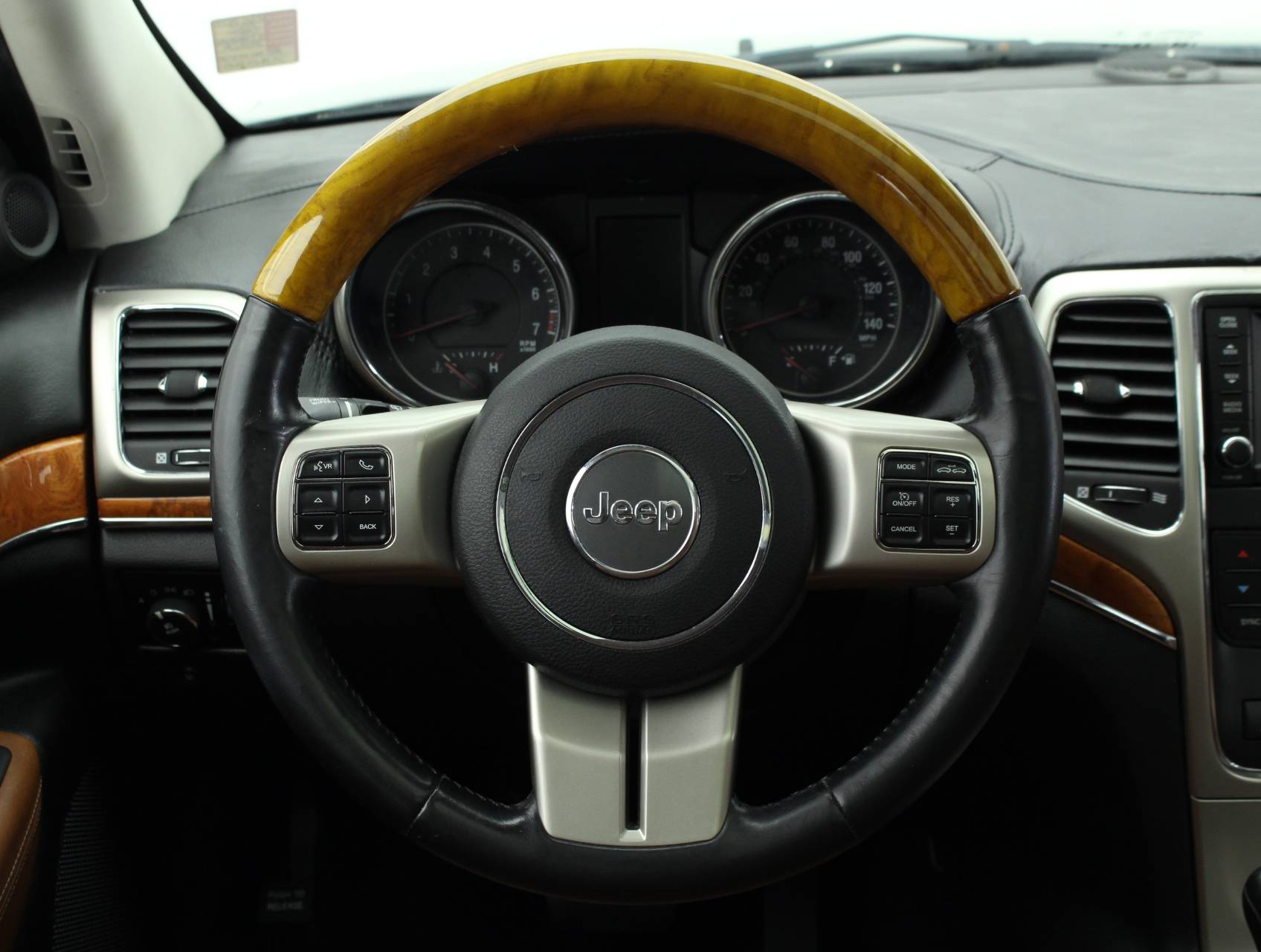 Florida Fine Cars - Used JEEP GRAND CHEROKEE 2011 MIAMI OVERLAND