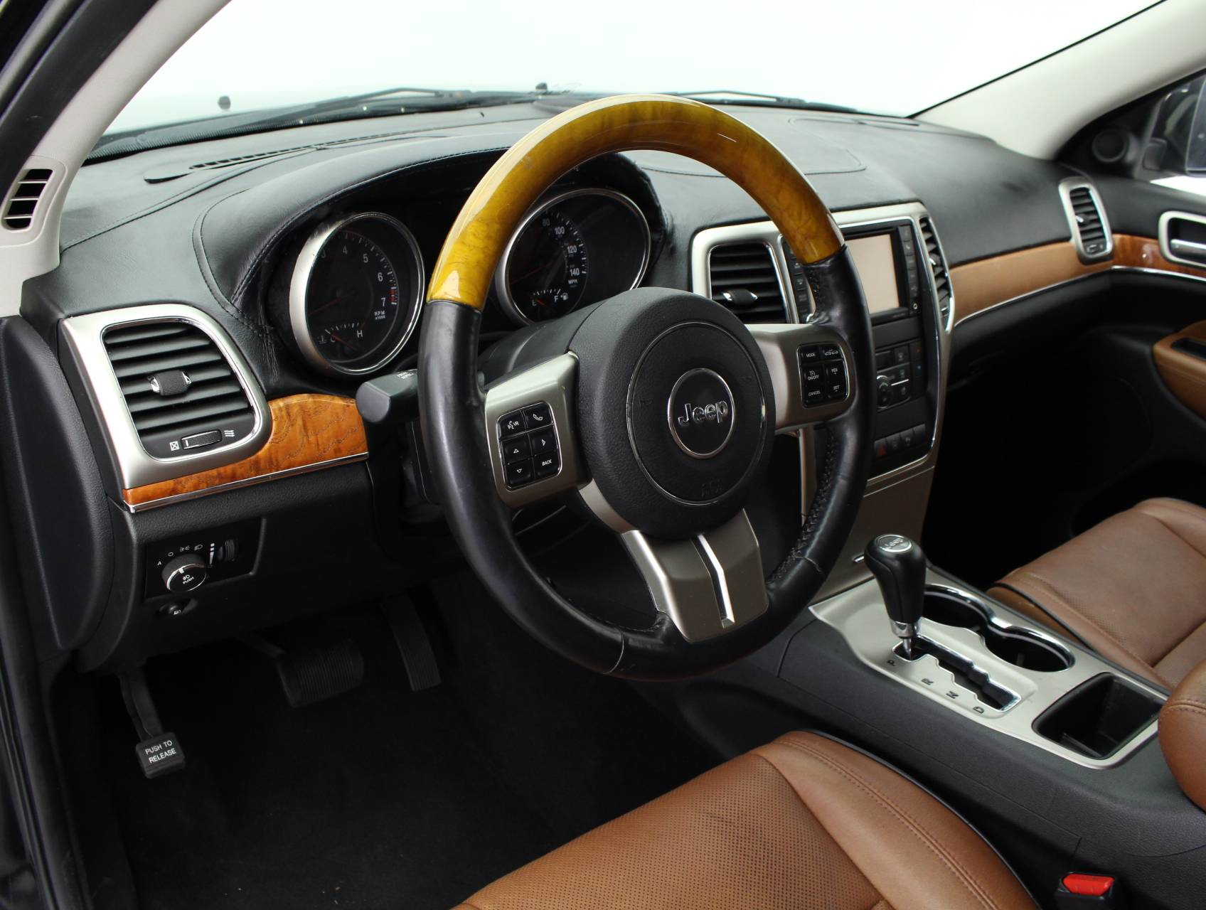 Florida Fine Cars - Used JEEP GRAND CHEROKEE 2011 MIAMI OVERLAND