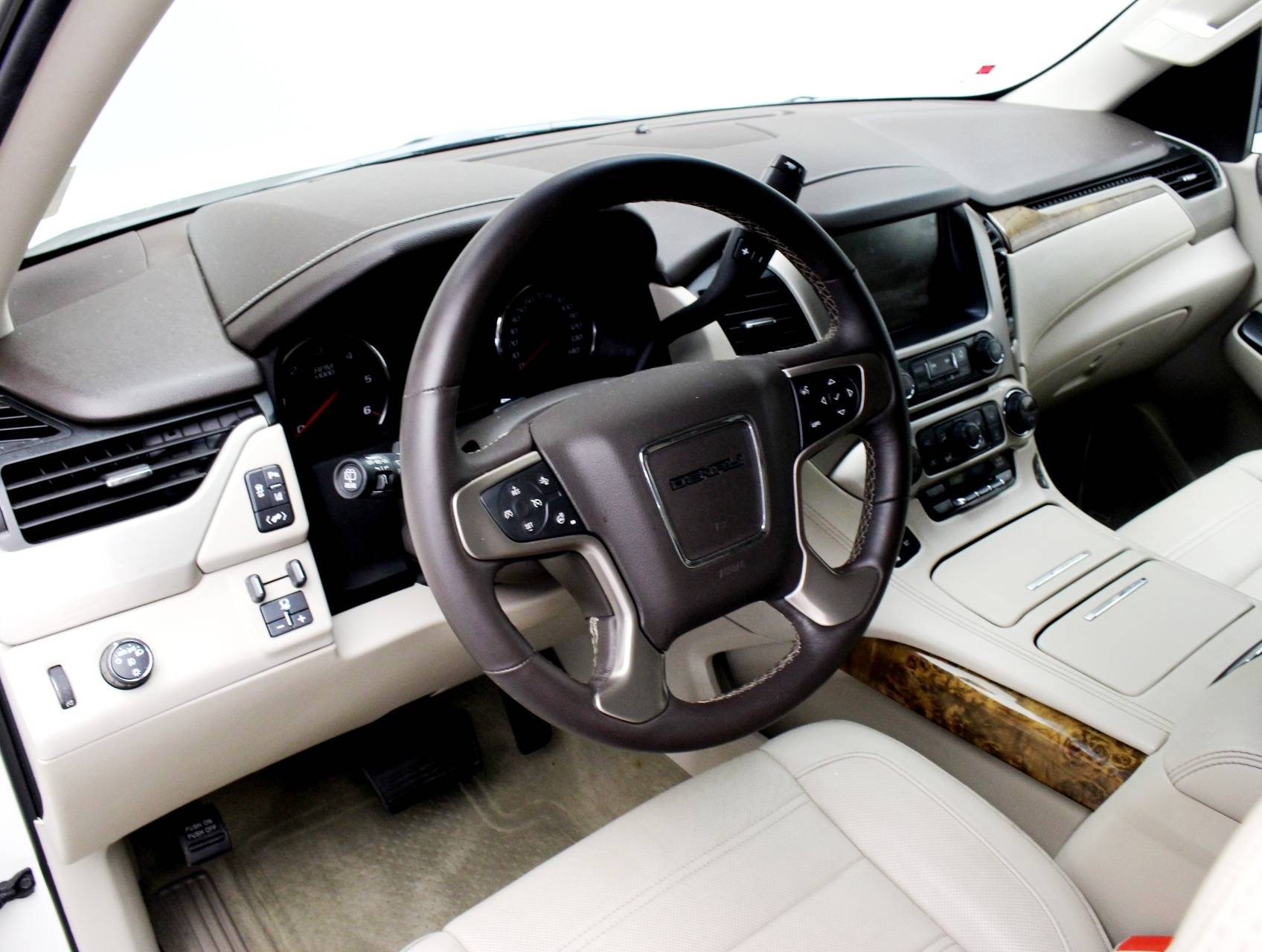 Florida Fine Cars - Used GMC YUKON XL 2015 WEST PALM DENALI
