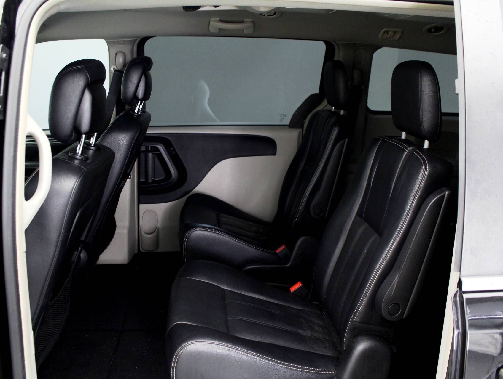 Florida Fine Cars - Used CHRYSLER TOWN & COUNTRY 2015 HOLLYWOOD TOURING