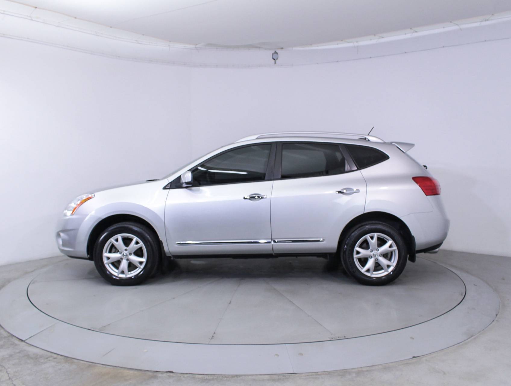 Florida Fine Cars - Used NISSAN ROGUE 2011 HOLLYWOOD Sv