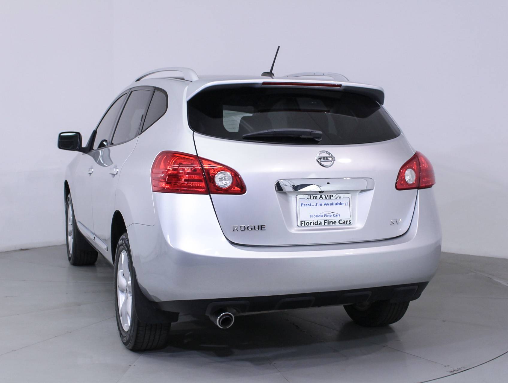 Florida Fine Cars - Used NISSAN ROGUE 2011 HOLLYWOOD Sv