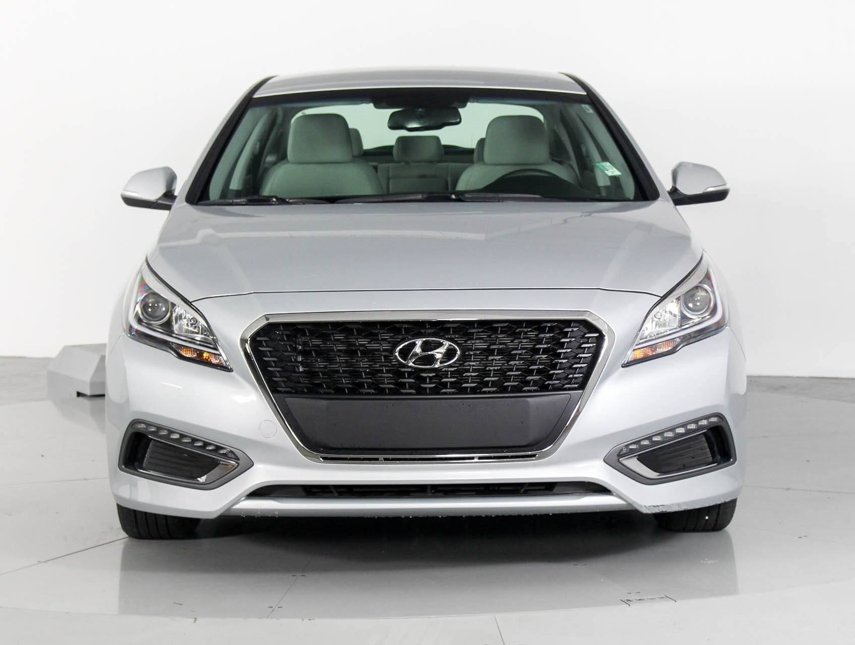 Florida Fine Cars - Used HYUNDAI SONATA HYBRID 2017 WEST PALM SE
