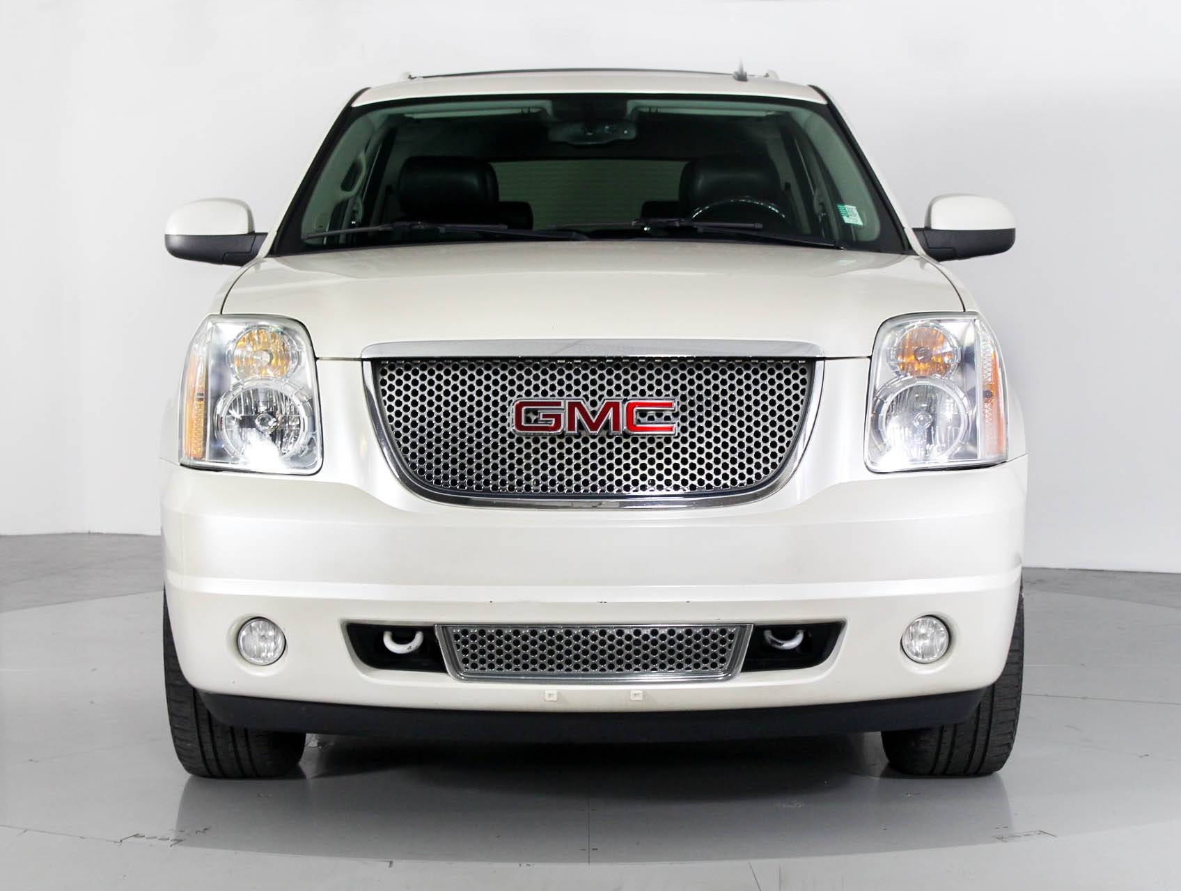 Florida Fine Cars - Used GMC YUKON 2011 WEST PALM DENALI