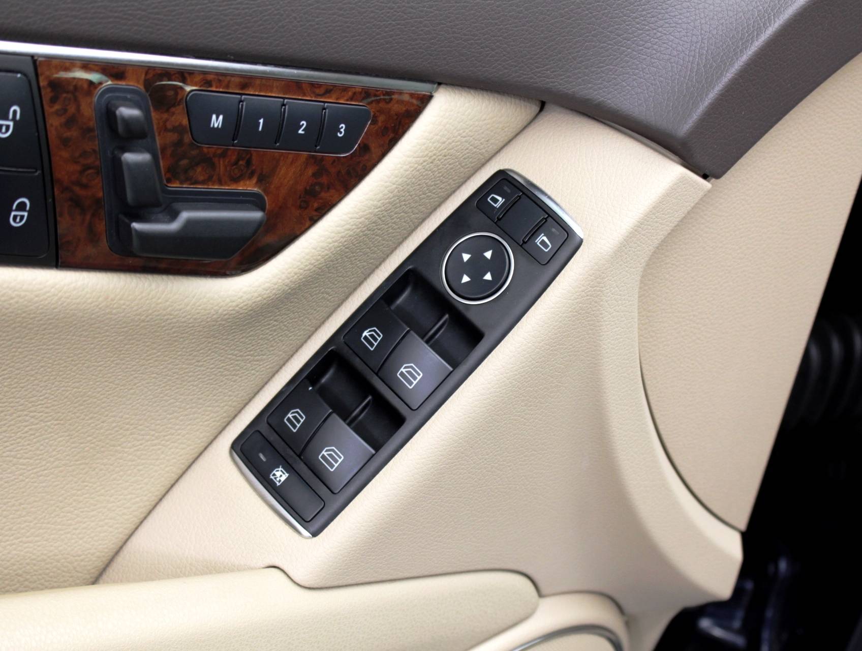 Florida Fine Cars - Used MERCEDES-BENZ C CLASS 2012 WEST PALM C300 4MATIC