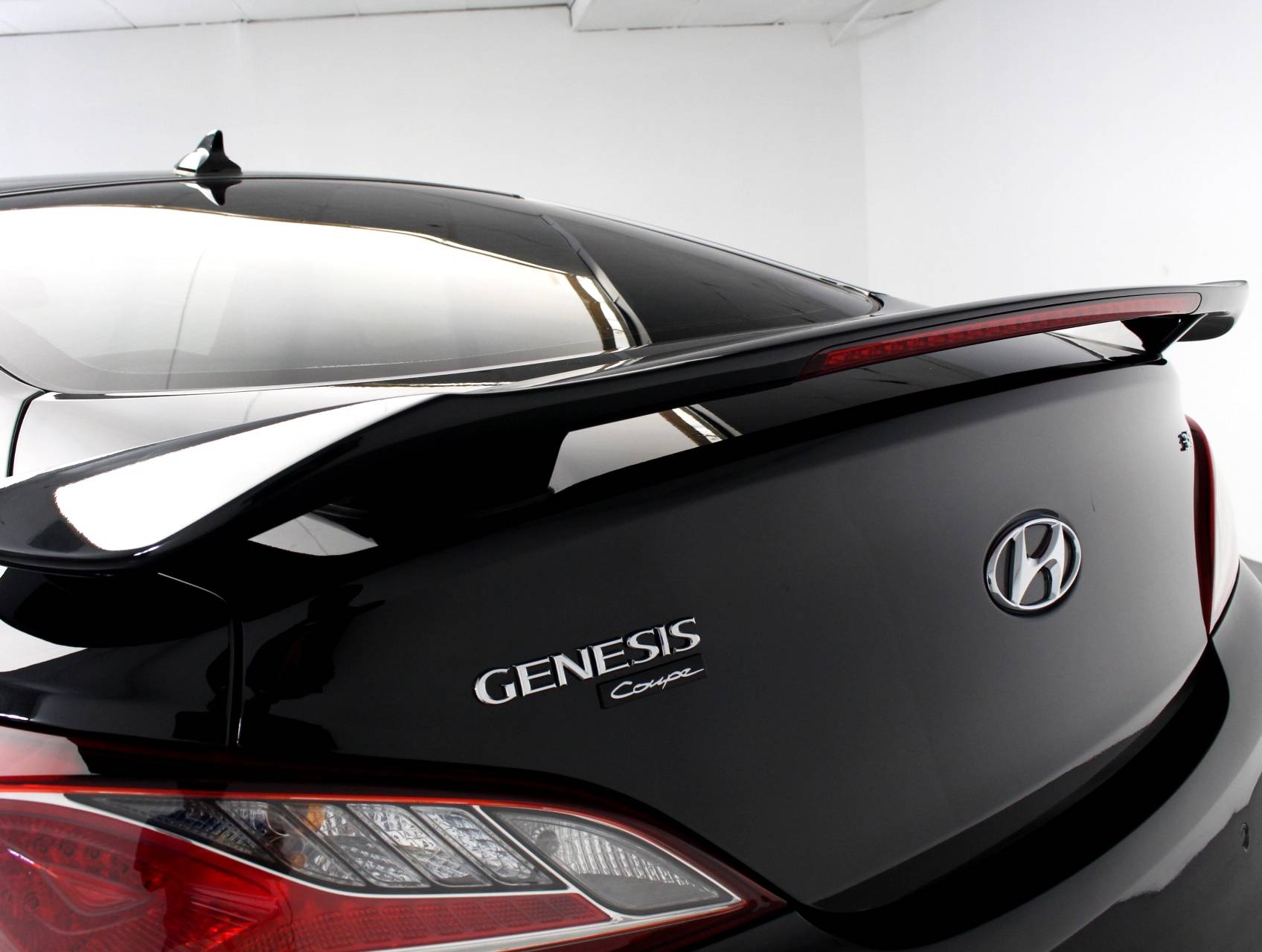 Florida Fine Cars - Used HYUNDAI GENESIS 2016 WEST PALM Ultimate
