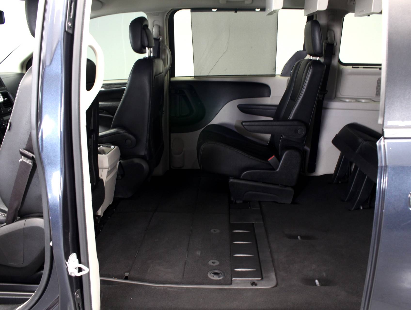 Florida Fine Cars - Used CHRYSLER TOWN & COUNTRY 2014 MIAMI TOURING L