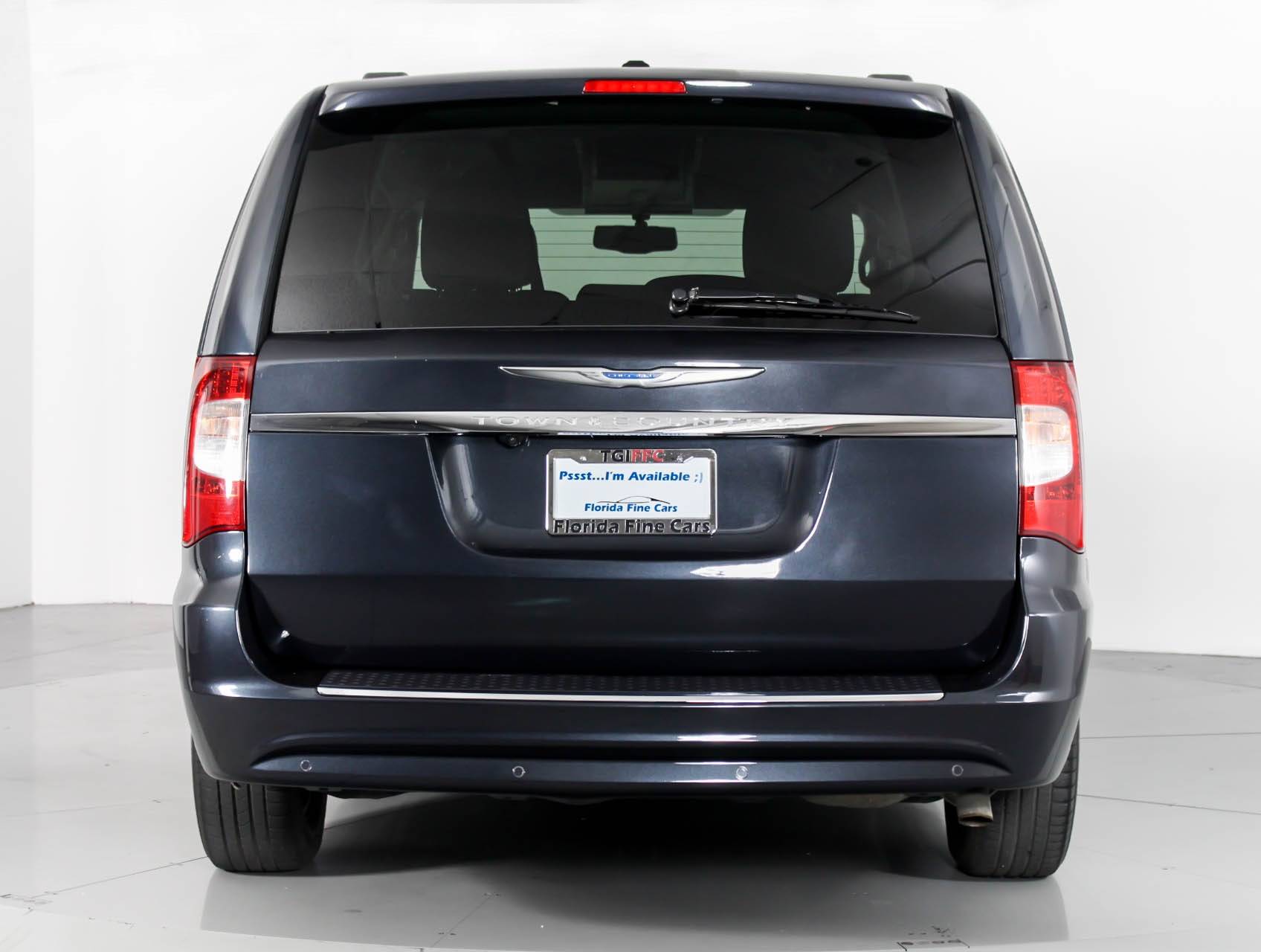 Florida Fine Cars - Used CHRYSLER TOWN & COUNTRY 2014 MIAMI TOURING L