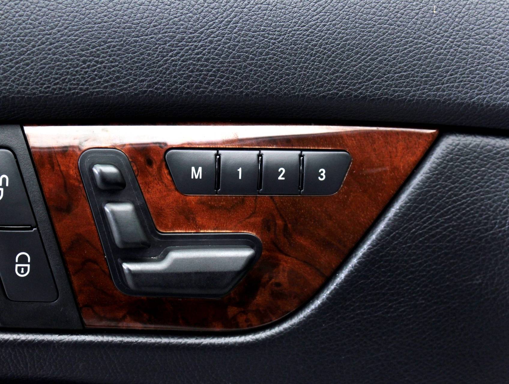 Florida Fine Cars - Used MERCEDES-BENZ C CLASS 2014 MIAMI C250