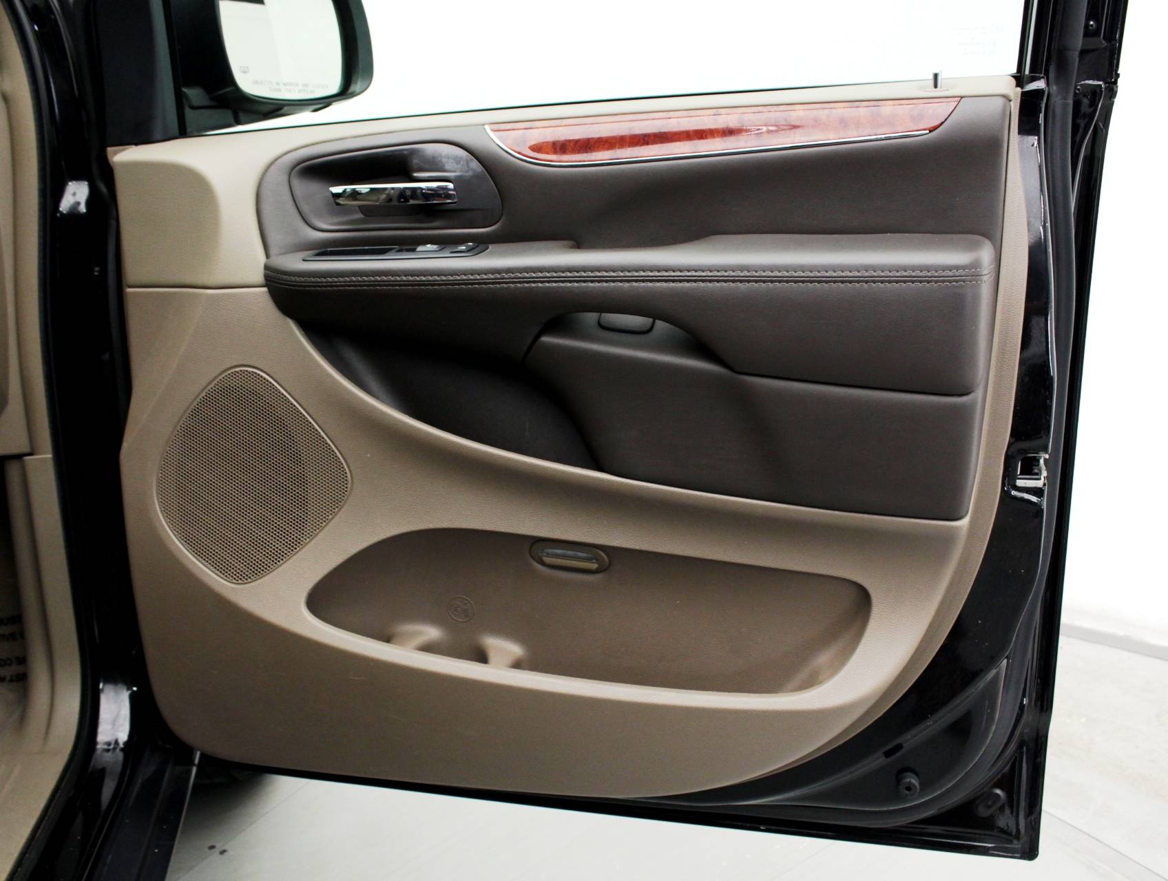 Florida Fine Cars - Used CHRYSLER TOWN & COUNTRY 2016 MARGATE TOURING