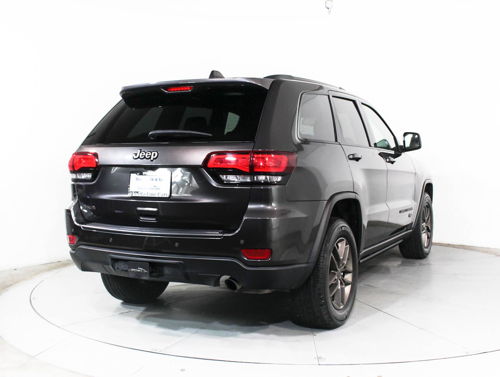 Florida Fine Cars - Used JEEP GRAND CHEROKEE 2016 HOLLYWOOD Laredo 4wd