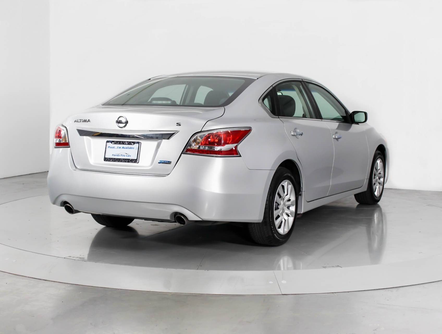 Used 2014 NISSAN ALTIMA S for sale in MIAMI 90883