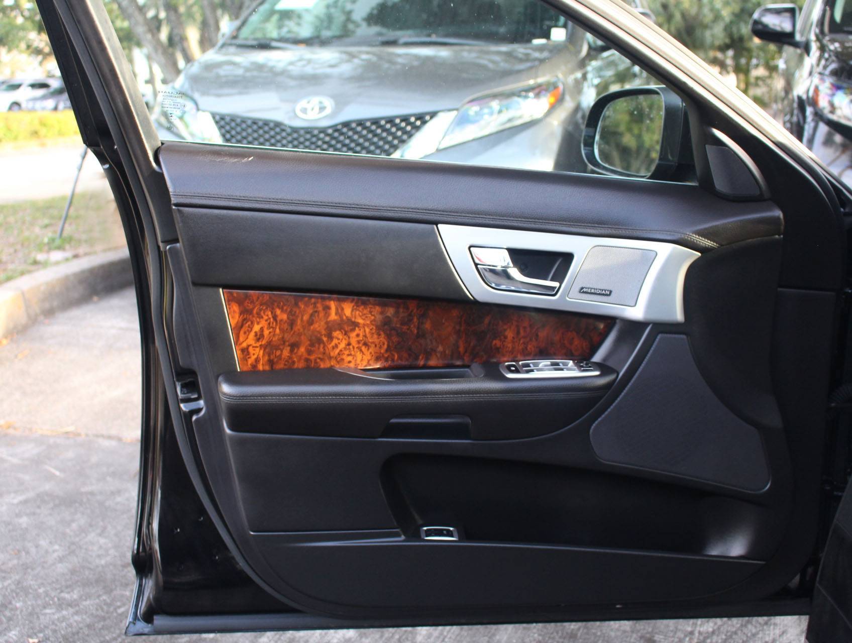 Florida Fine Cars - Used JAGUAR XF 2015 MARGATE Premium
