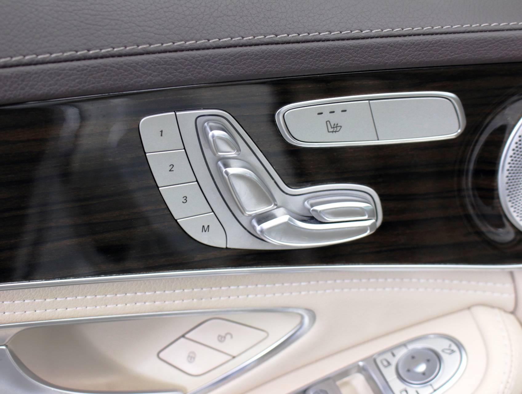 Florida Fine Cars - Used MERCEDES-BENZ C CLASS 2015 HOLLYWOOD C300
