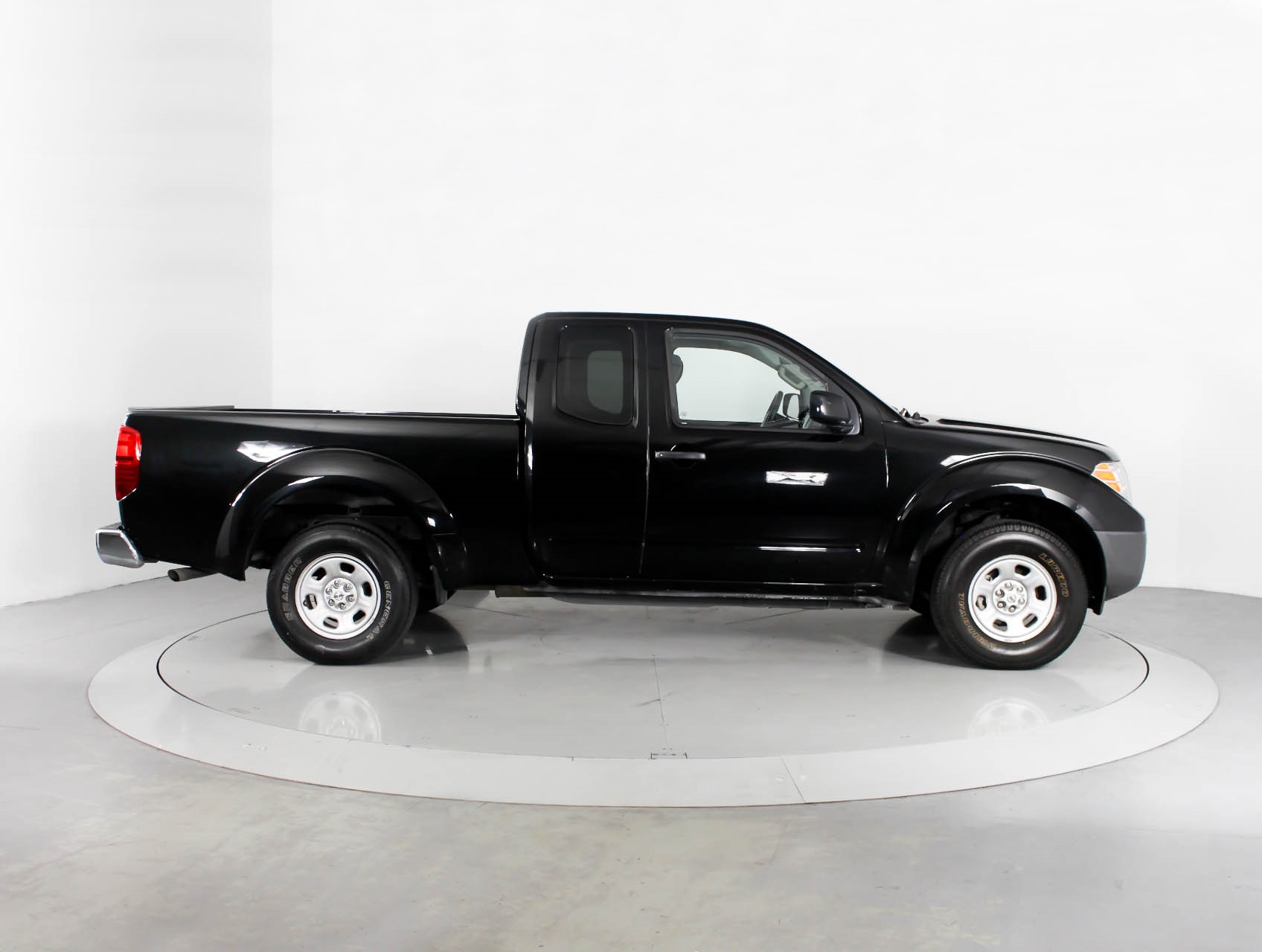 Florida Fine Cars - Used NISSAN FRONTIER 2016 WEST PALM Extended Cab S