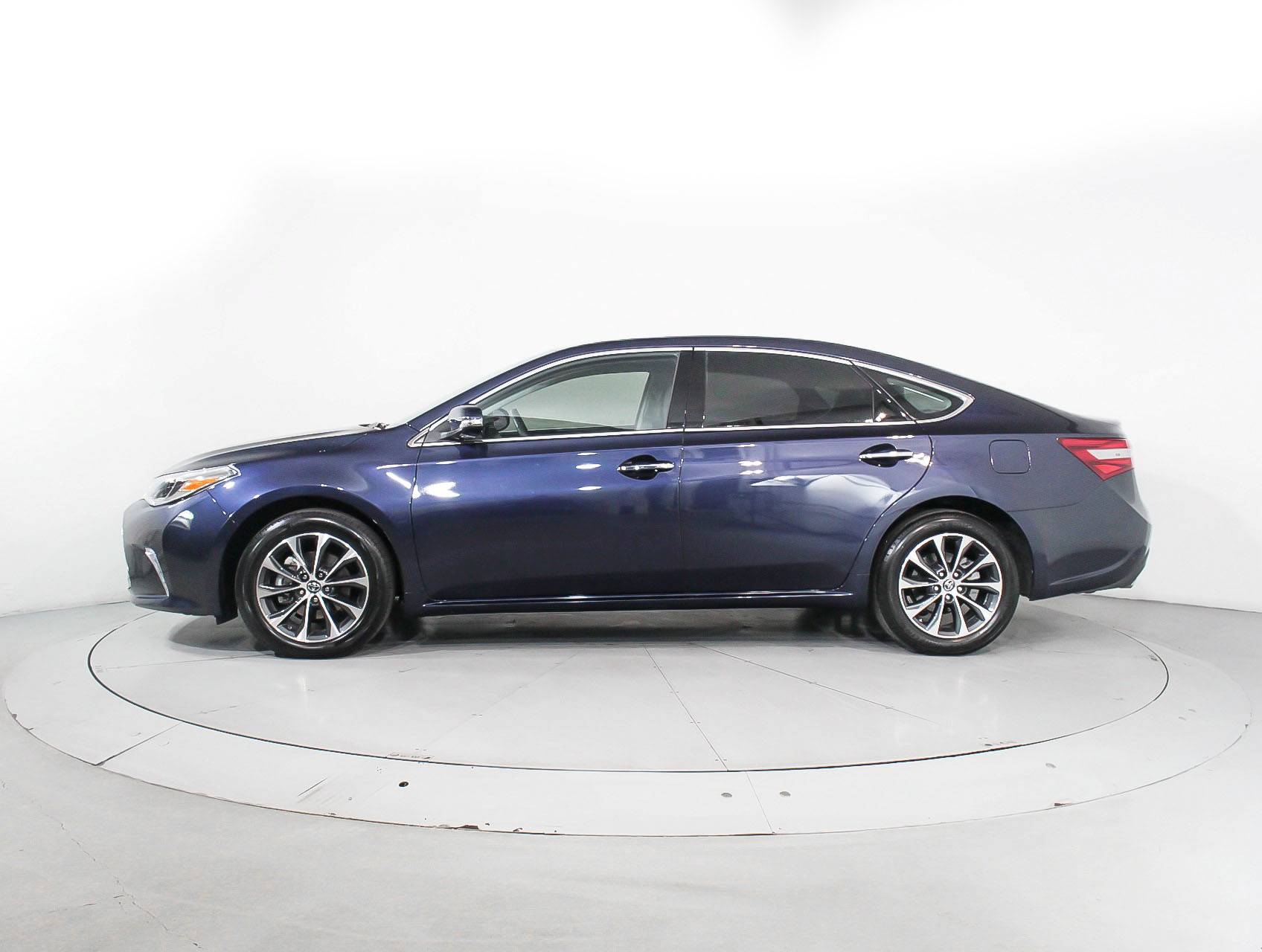 Florida Fine Cars - Used TOYOTA AVALON 2017 HOLLYWOOD Xle