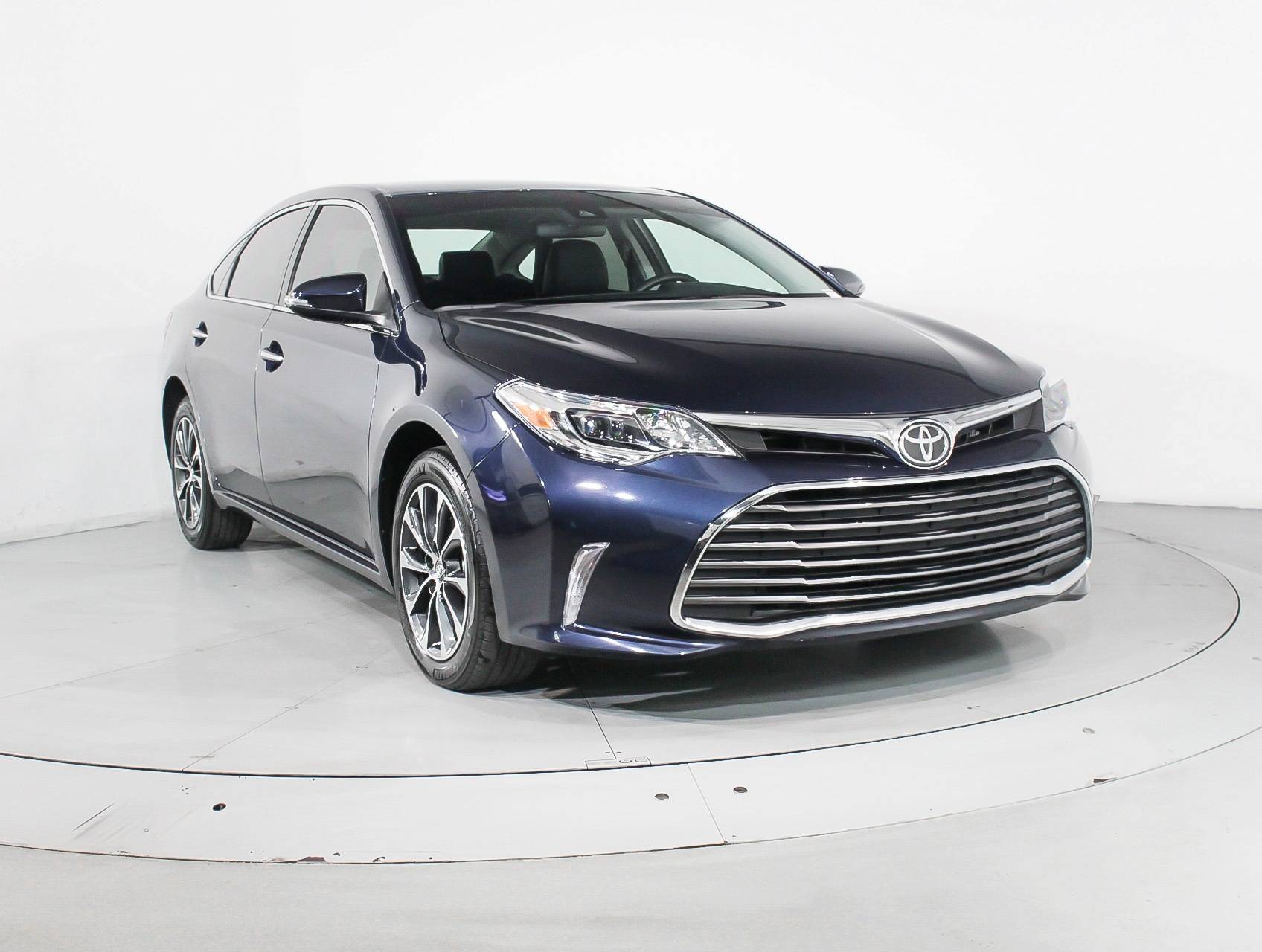 Florida Fine Cars - Used TOYOTA AVALON 2017 HOLLYWOOD Xle