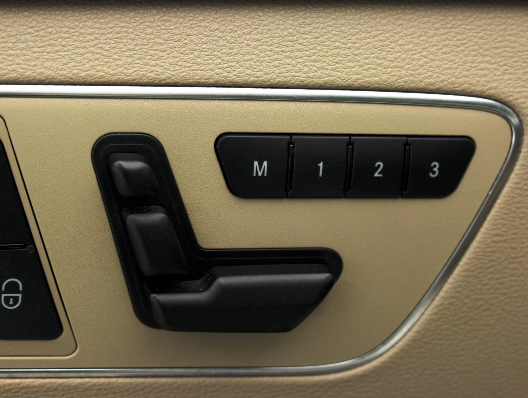 Florida Fine Cars - Used MERCEDES-BENZ E CLASS 2013 MIAMI E350 4MATIC