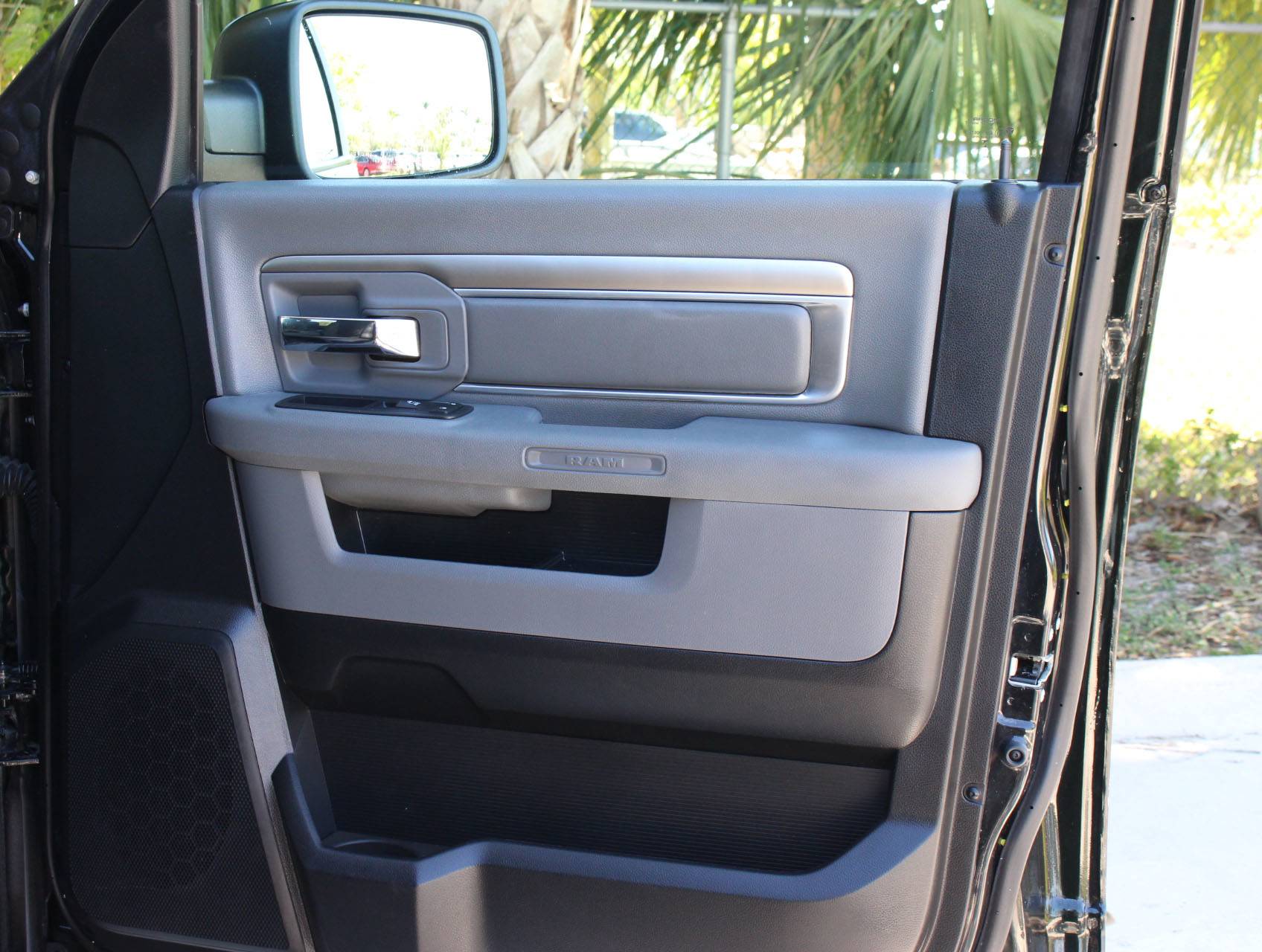 Florida Fine Cars - Used RAM 1500 2016 MARGATE Outdoorsman 4x4