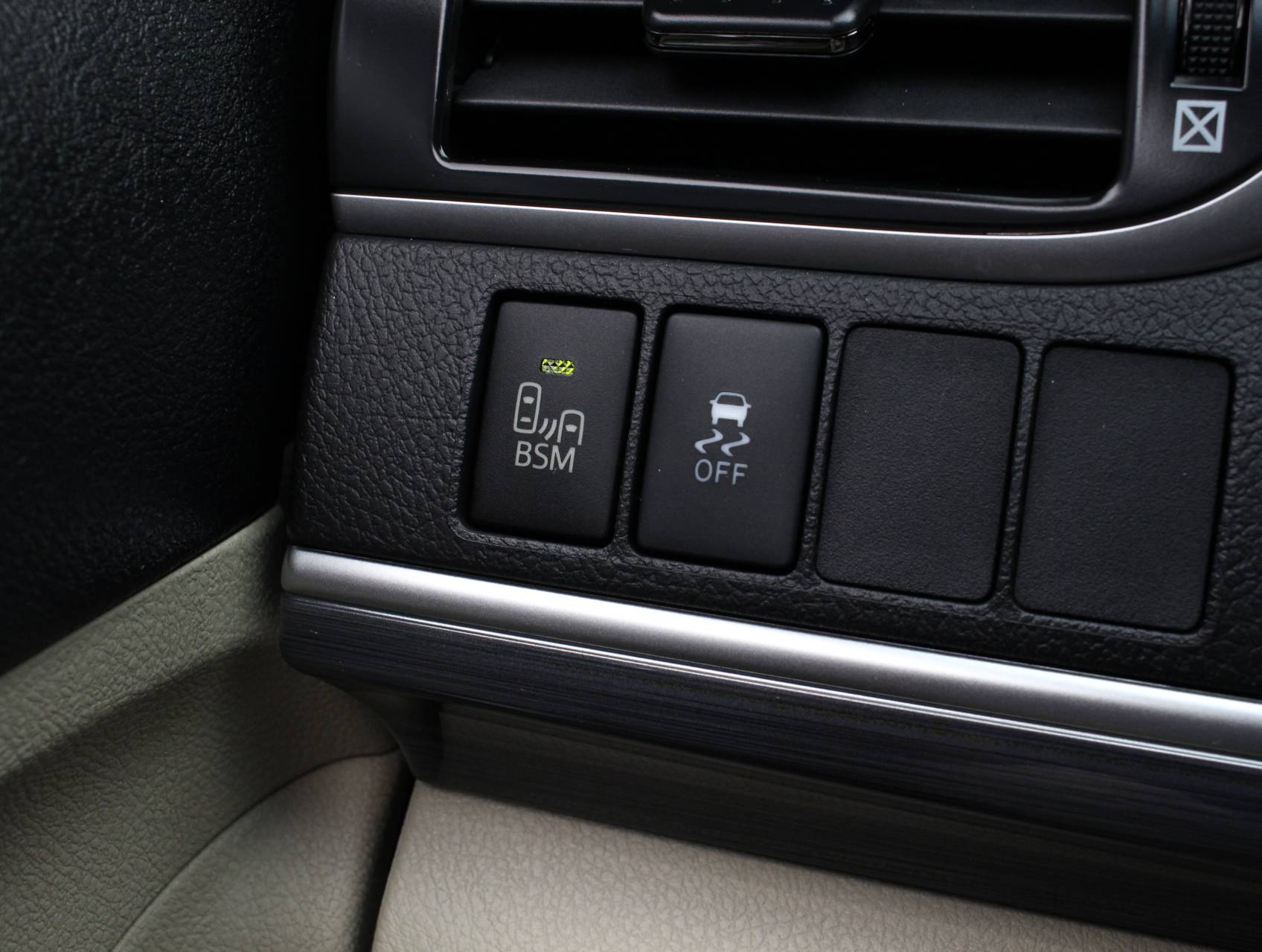 Florida Fine Cars - Used TOYOTA CAMRY 2012 WEST PALM Hybrid Xle