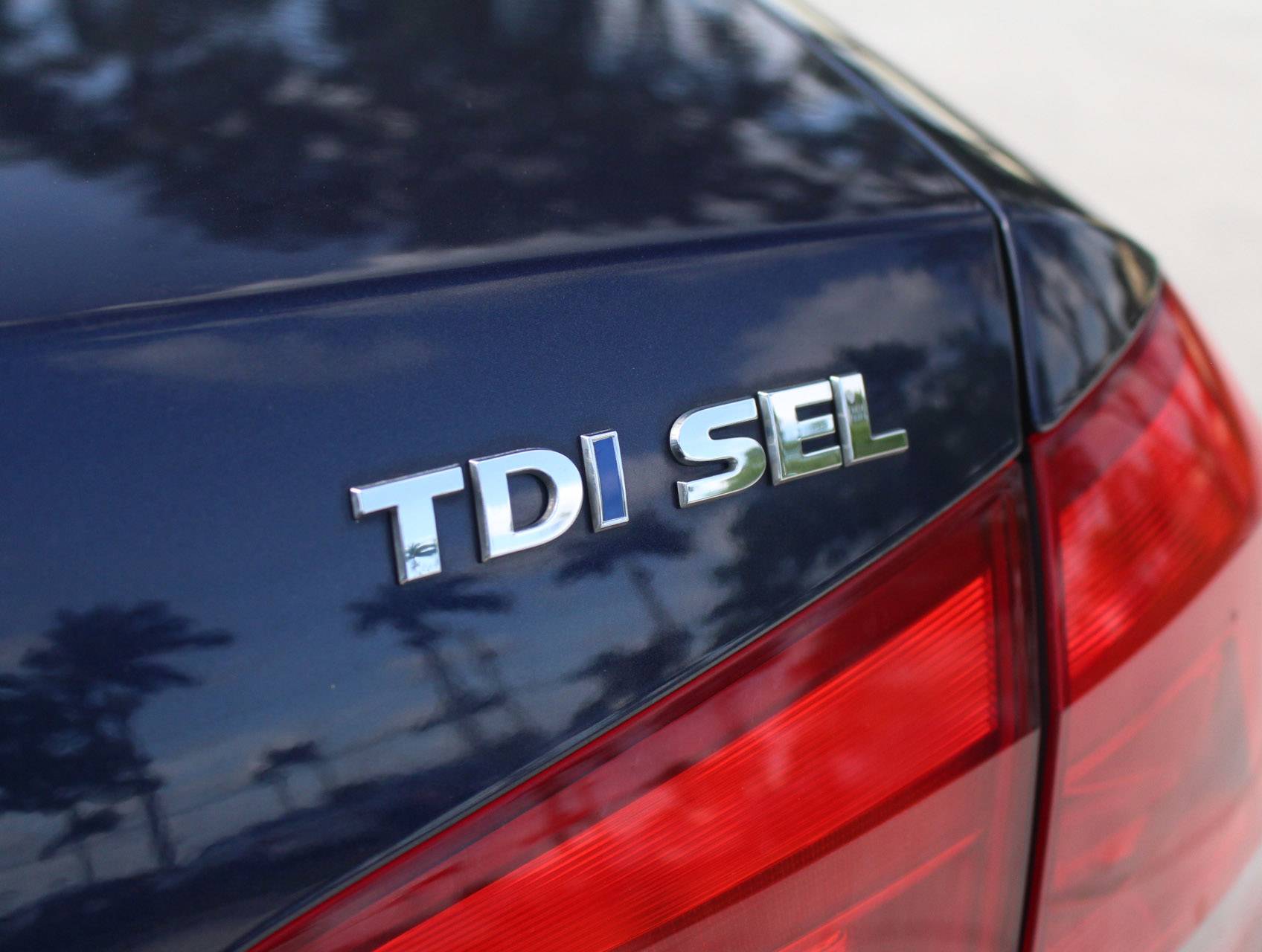 Florida Fine Cars - Used VOLKSWAGEN PASSAT 2015 MIAMI TDI SEL PREMIUM