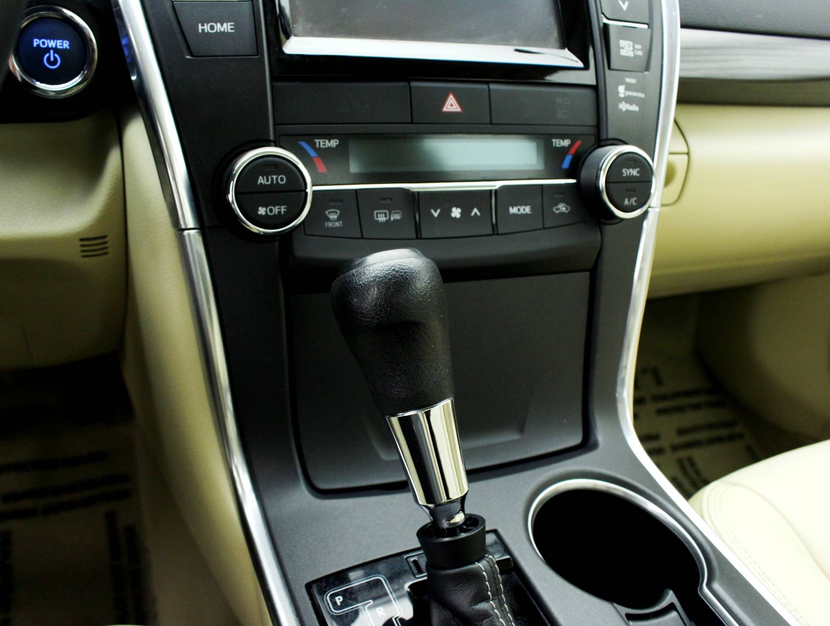 Florida Fine Cars - Used TOYOTA CAMRY 2015 WEST PALM Hybrid Xle