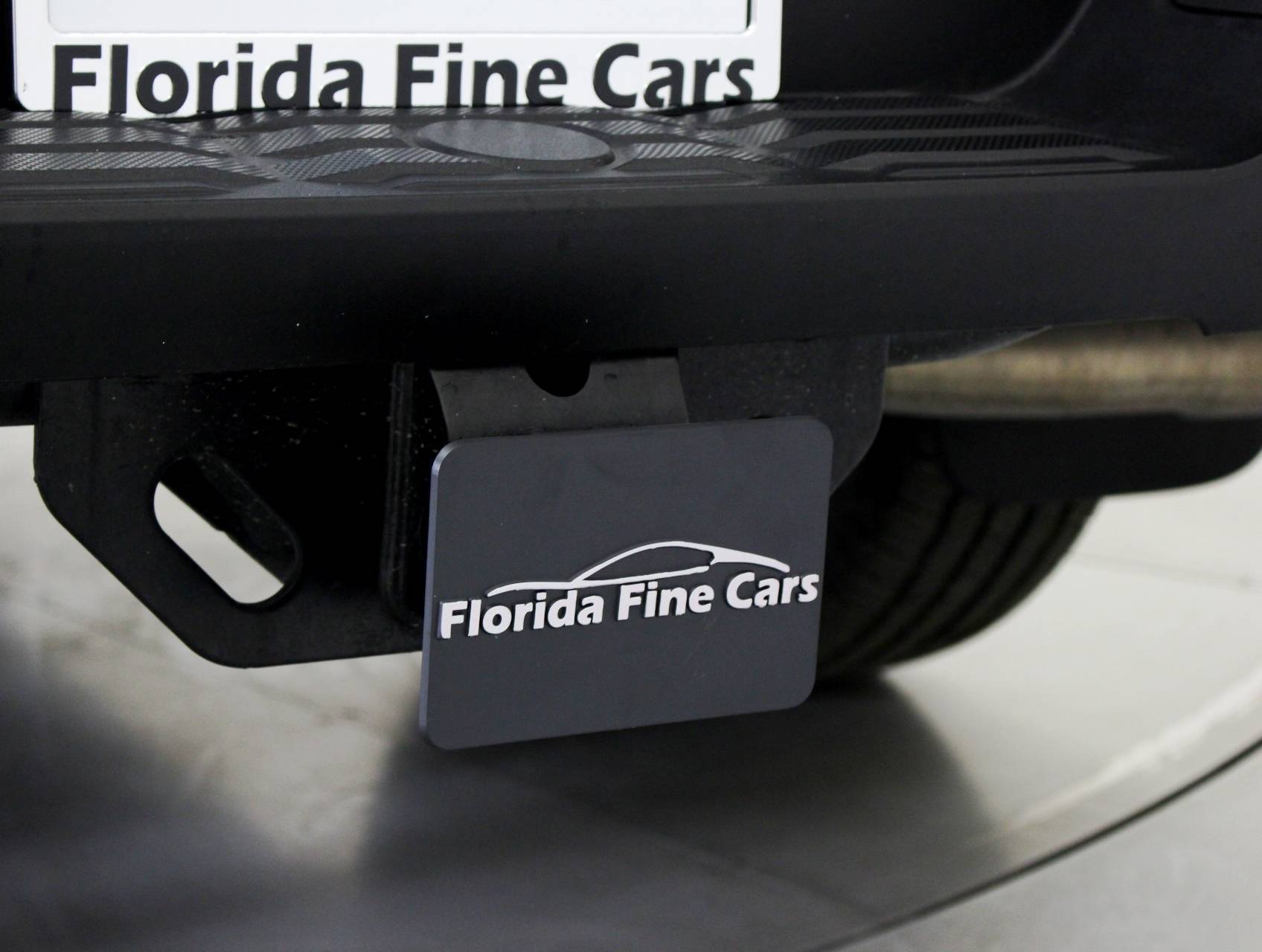 Florida Fine Cars - Used TOYOTA TUNDRA 2016 MIAMI Sr5 Crewmax