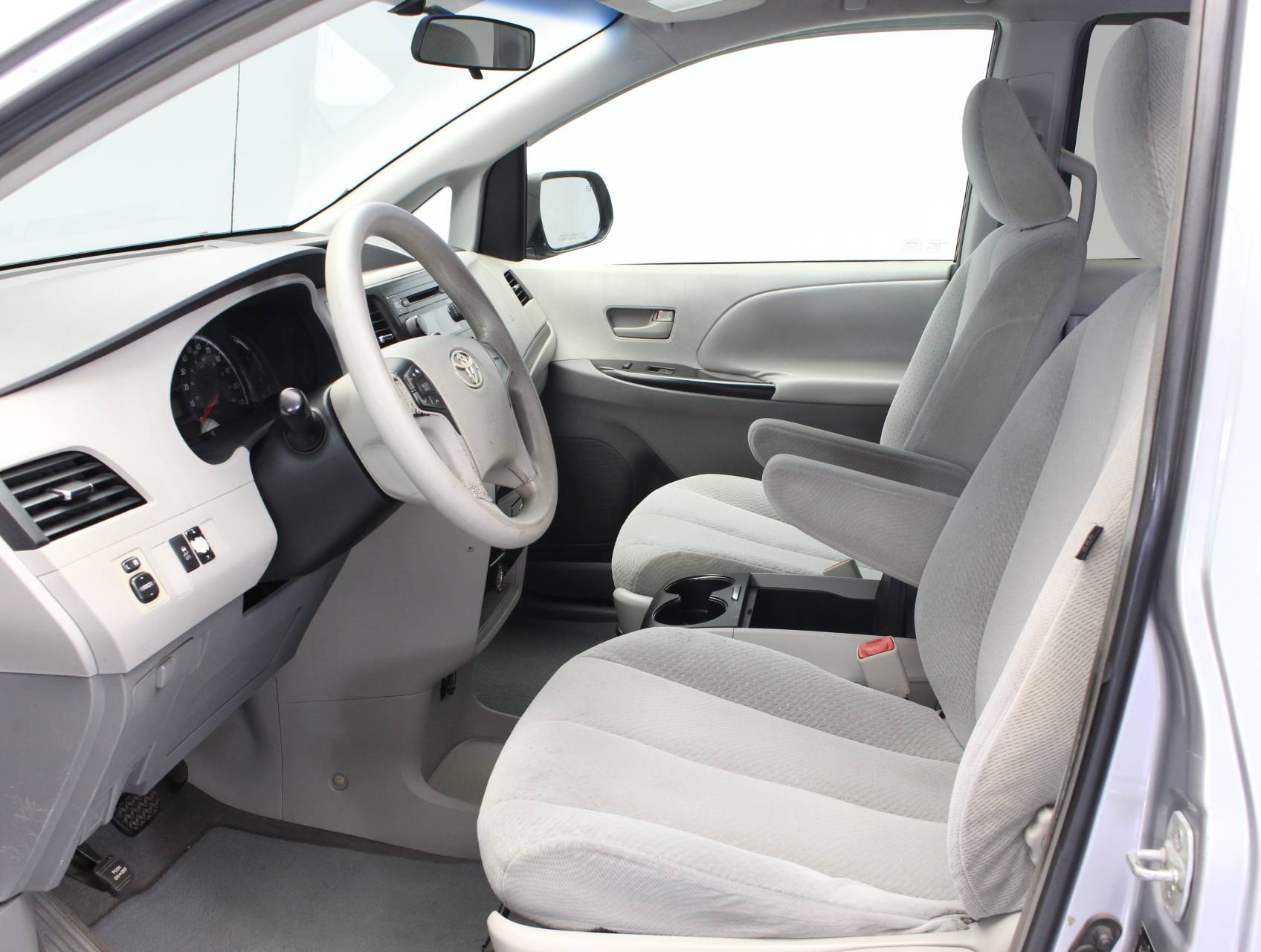 Florida Fine Cars - Used TOYOTA SIENNA 2011 MIAMI 