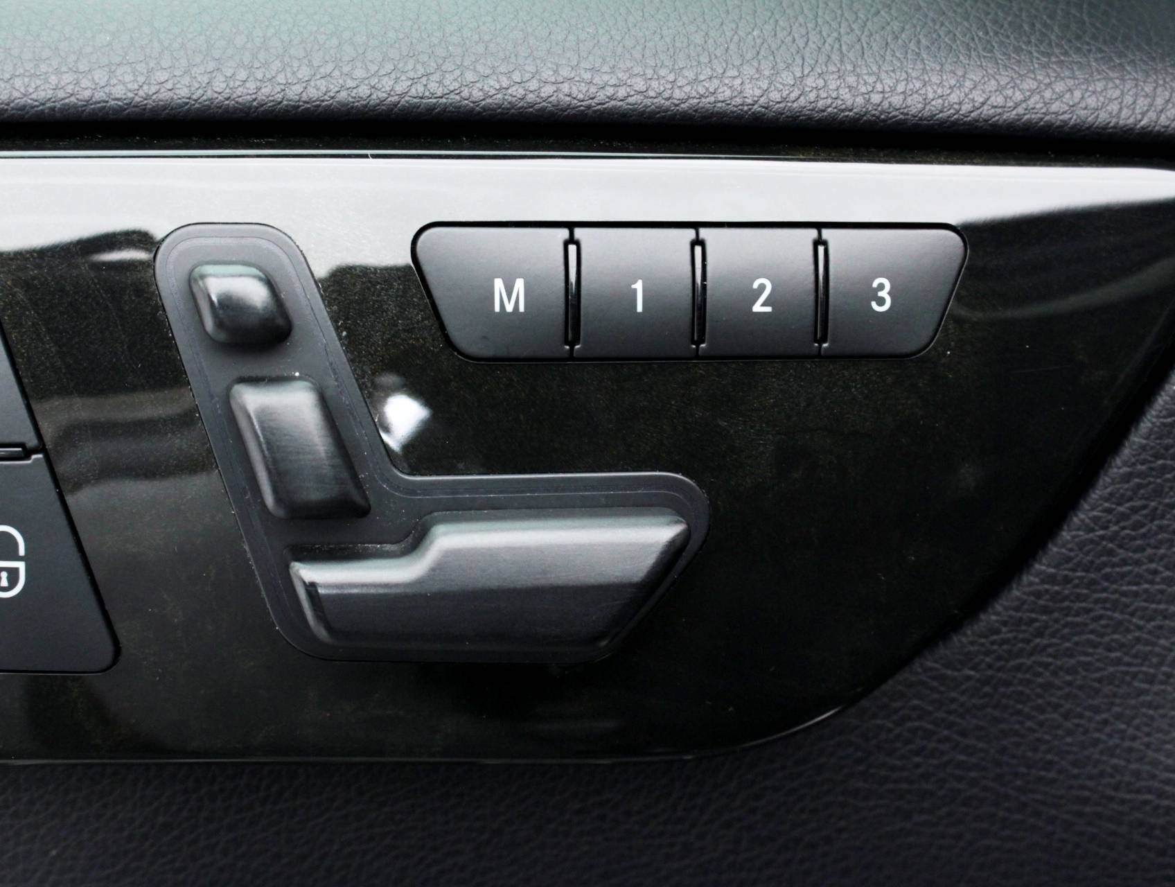 Florida Fine Cars - Used MERCEDES-BENZ M CLASS 2015 MIAMI ML350