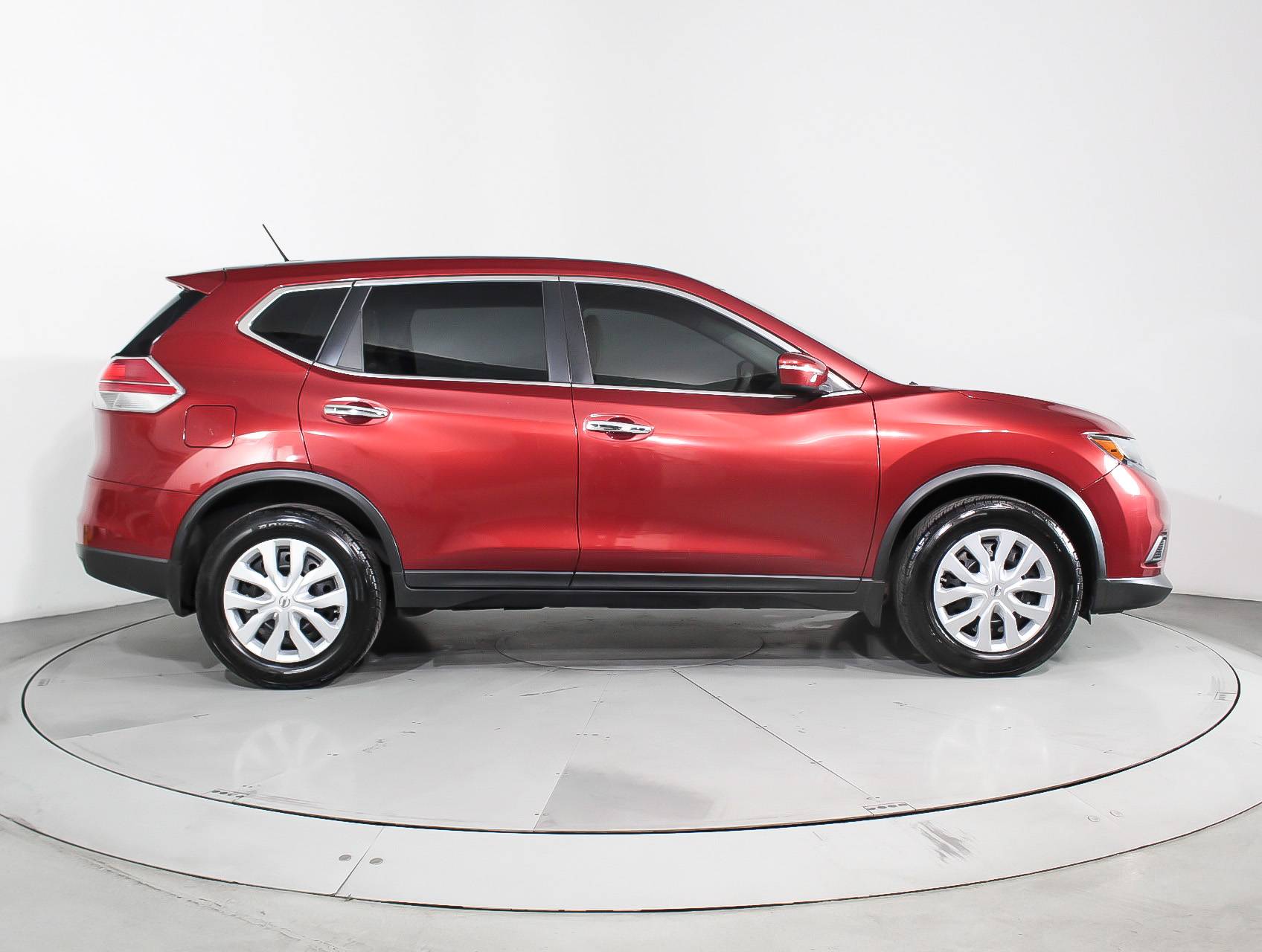 Florida Fine Cars - Used NISSAN ROGUE 2015 MIAMI S