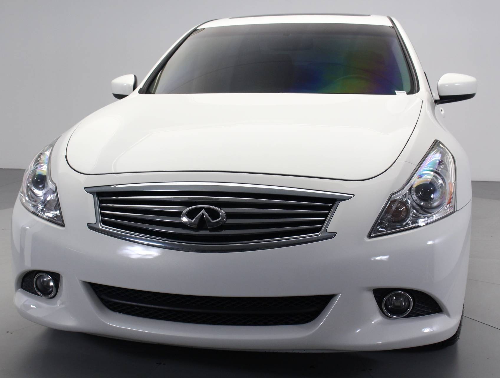Used 2015 INFINITI Q40 for sale in MARGATE 96967