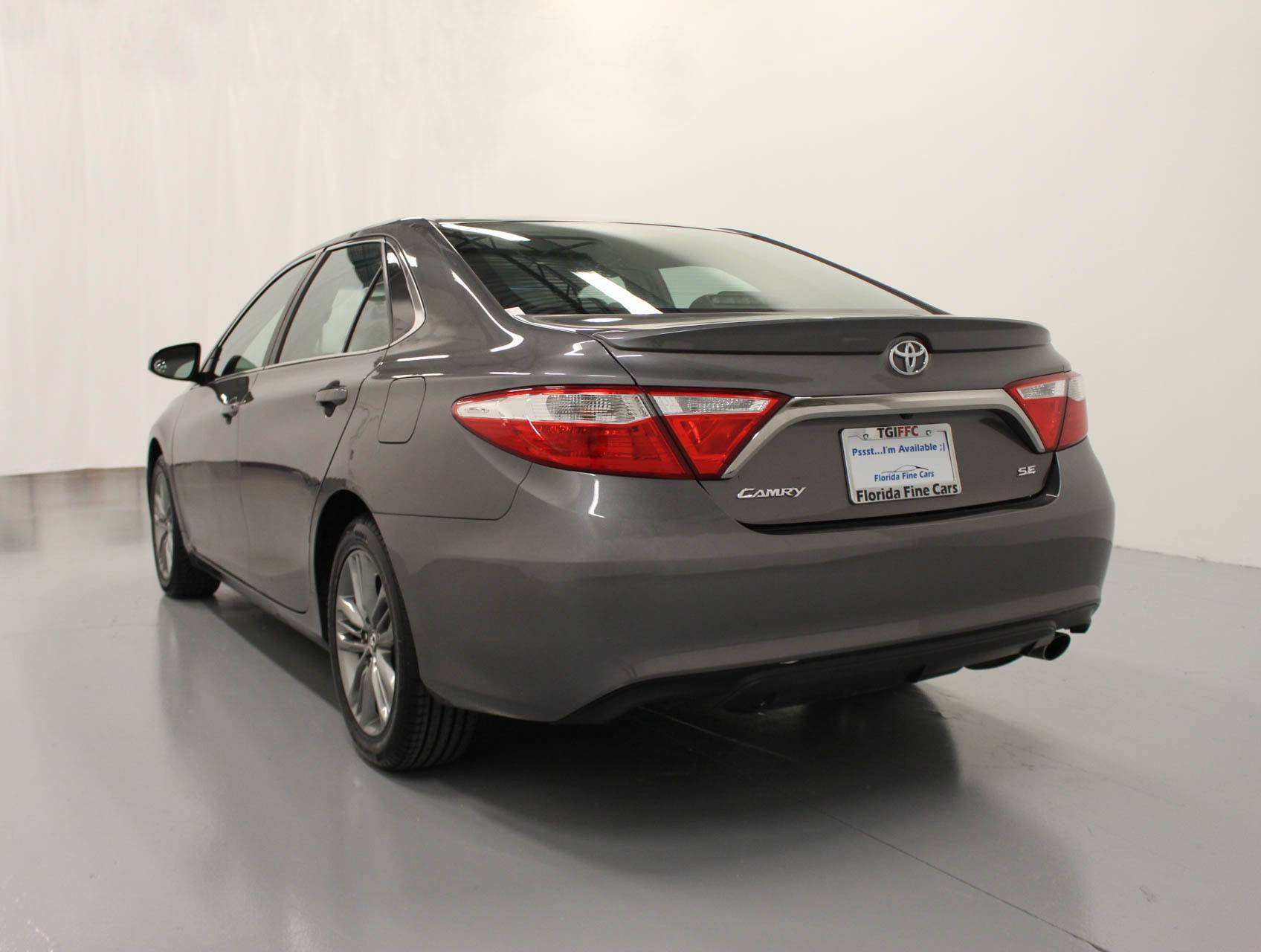 Used 2016 TOYOTA CAMRY Se for sale in HOLLYWOOD | 97952