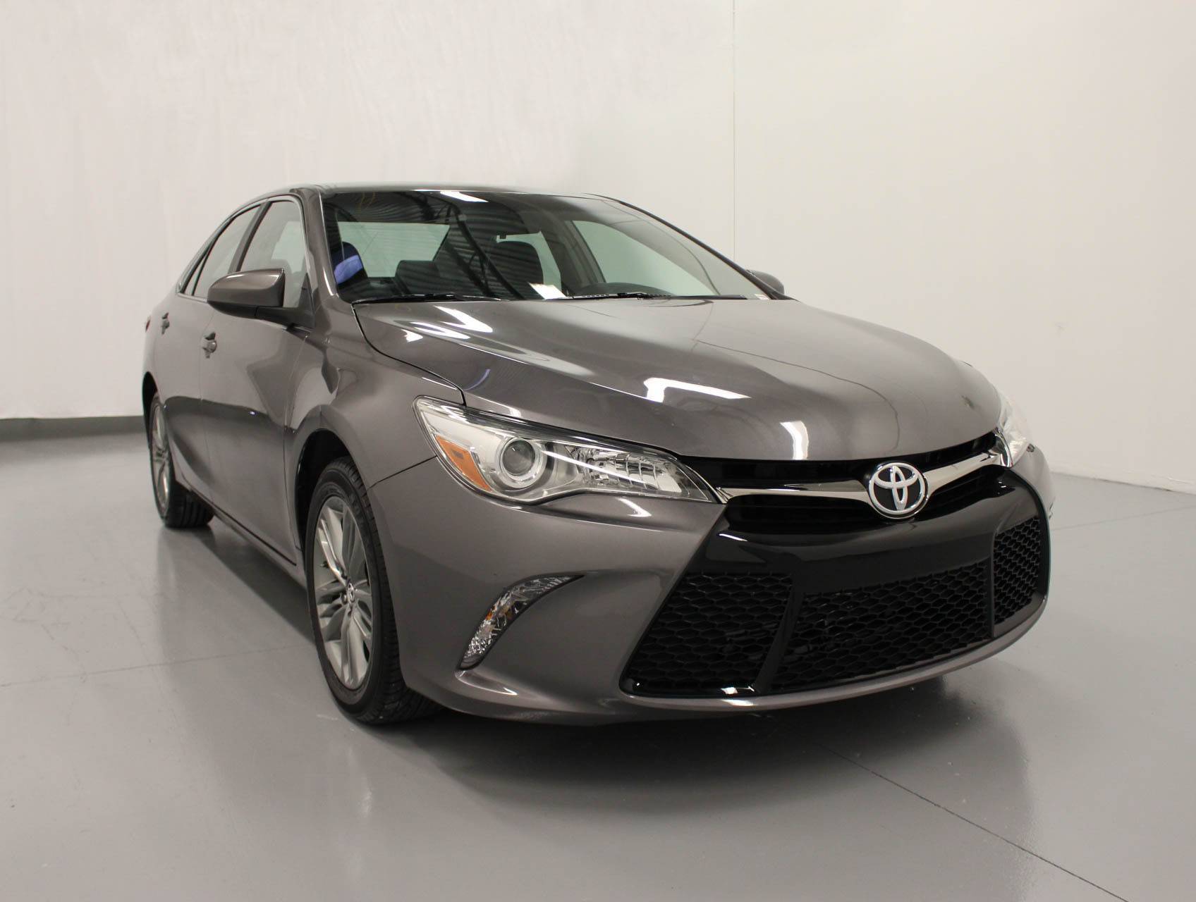 Florida Fine Cars - Used TOYOTA CAMRY 2016 HOLLYWOOD Se