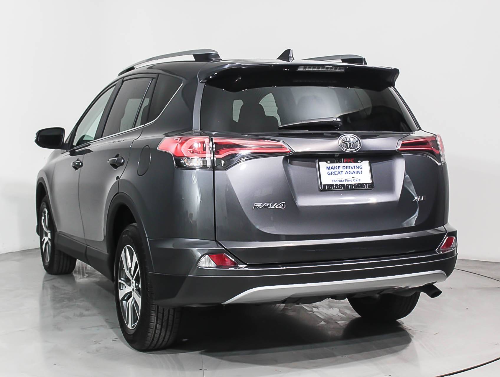 Used 2018 TOYOTA RAV4 XLE for sale in MIAMI 98198