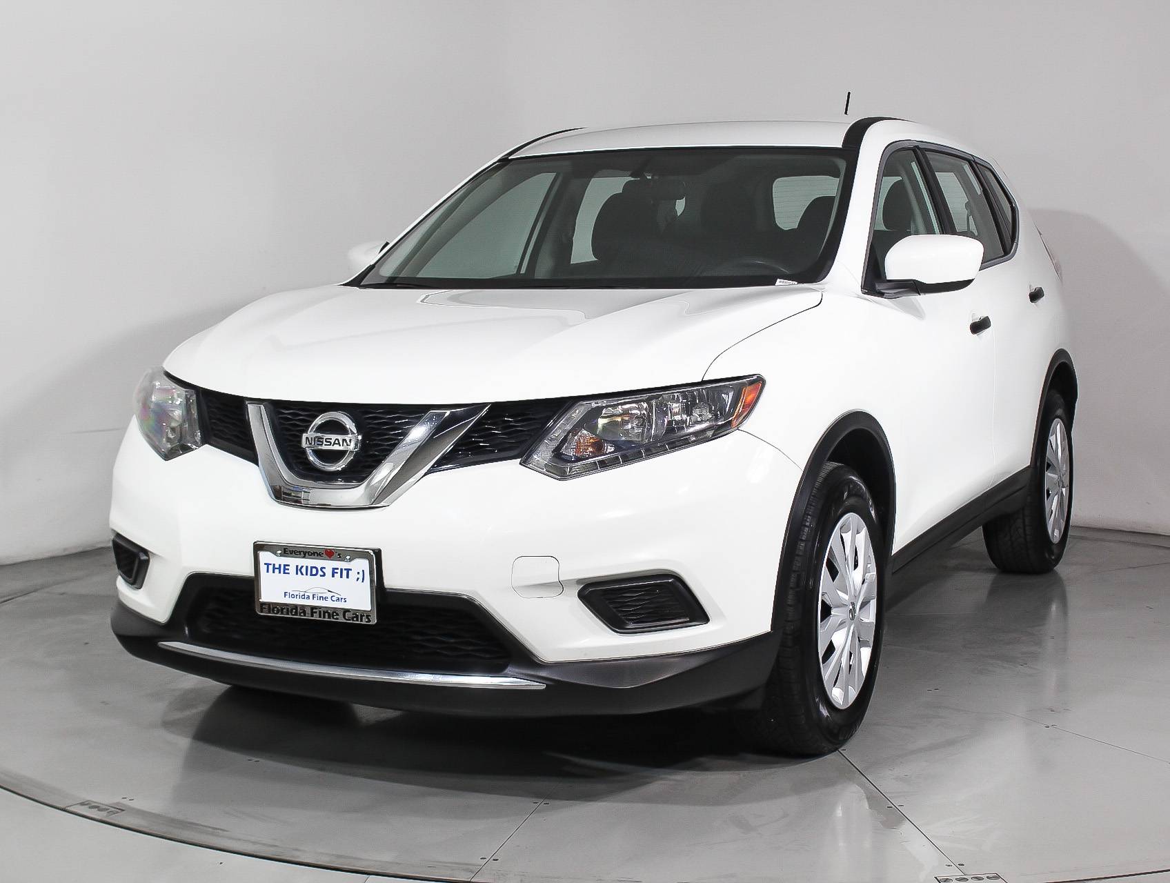 Used 2016 NISSAN ROGUE S for sale in MIAMI 98667