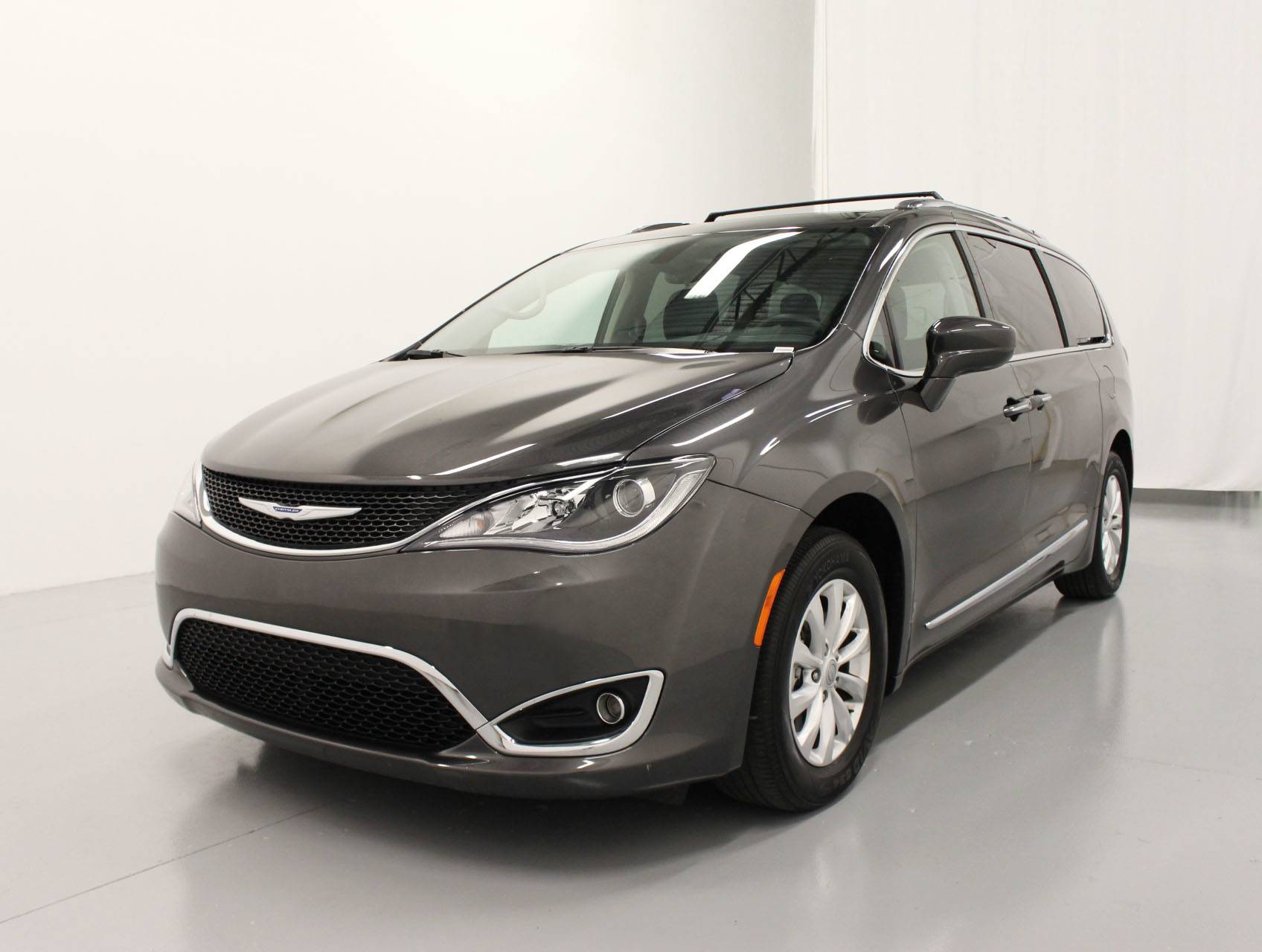 Florida Fine Cars - Used CHRYSLER PACIFICA 2018 HOLLYWOOD TOURING L