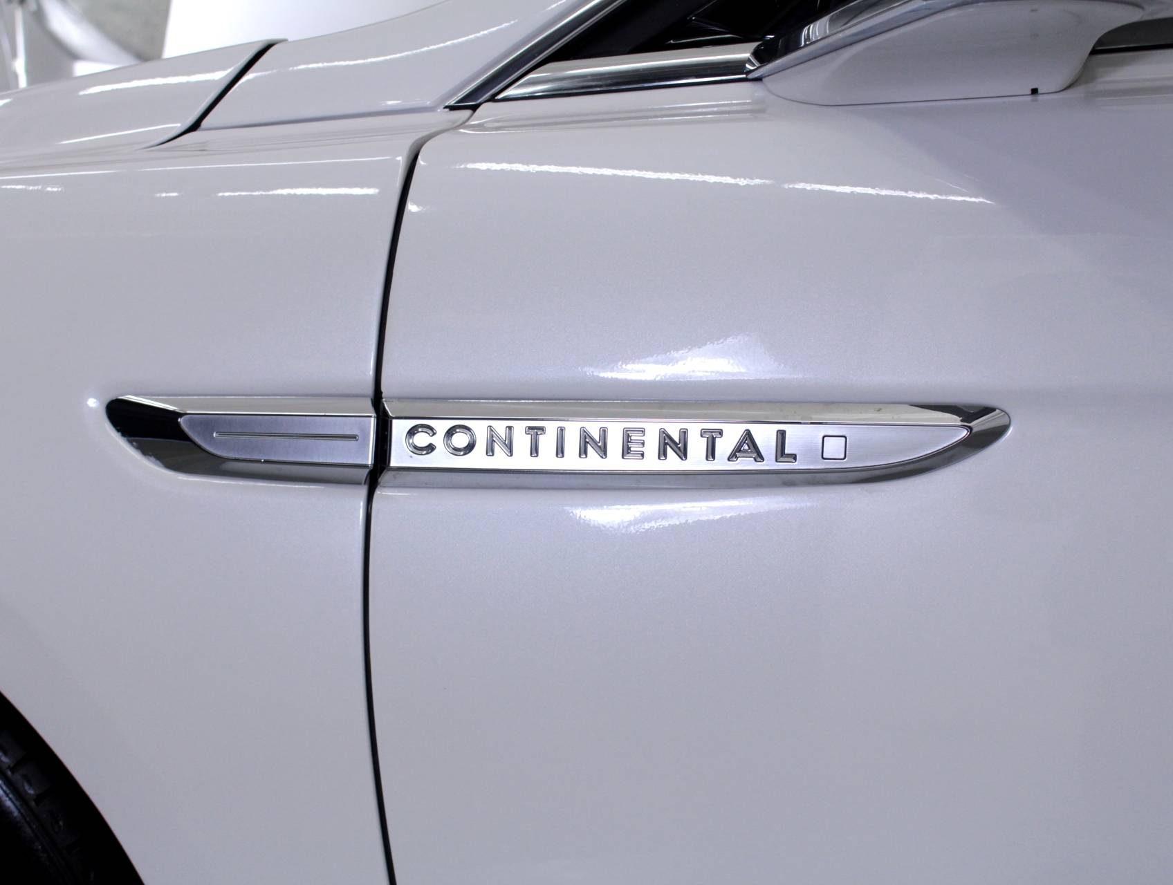 Florida Fine Cars - Used LINCOLN CONTINENTAL 2017 HOLLYWOOD SELECT