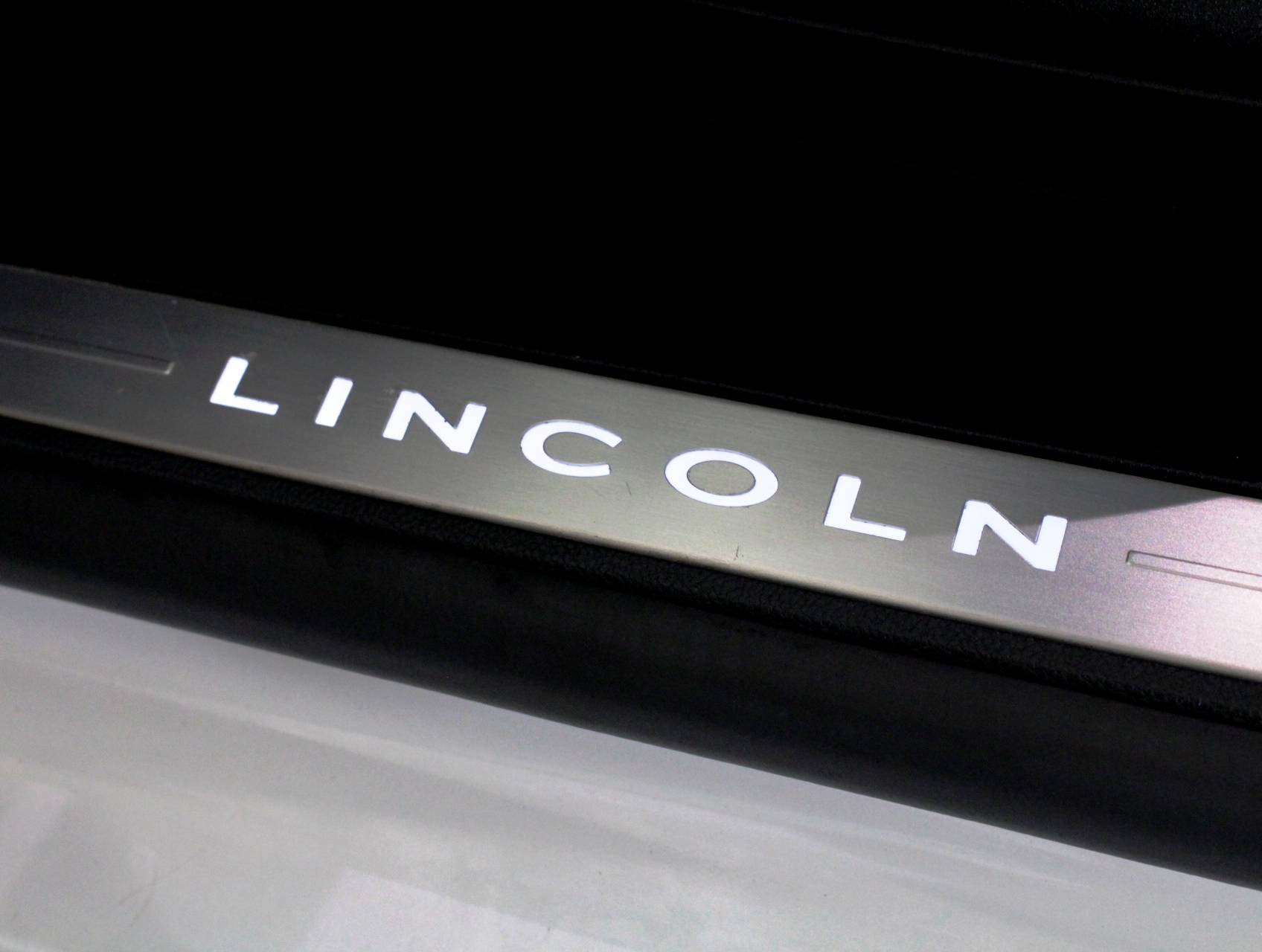 Florida Fine Cars - Used LINCOLN CONTINENTAL 2017 HOLLYWOOD SELECT