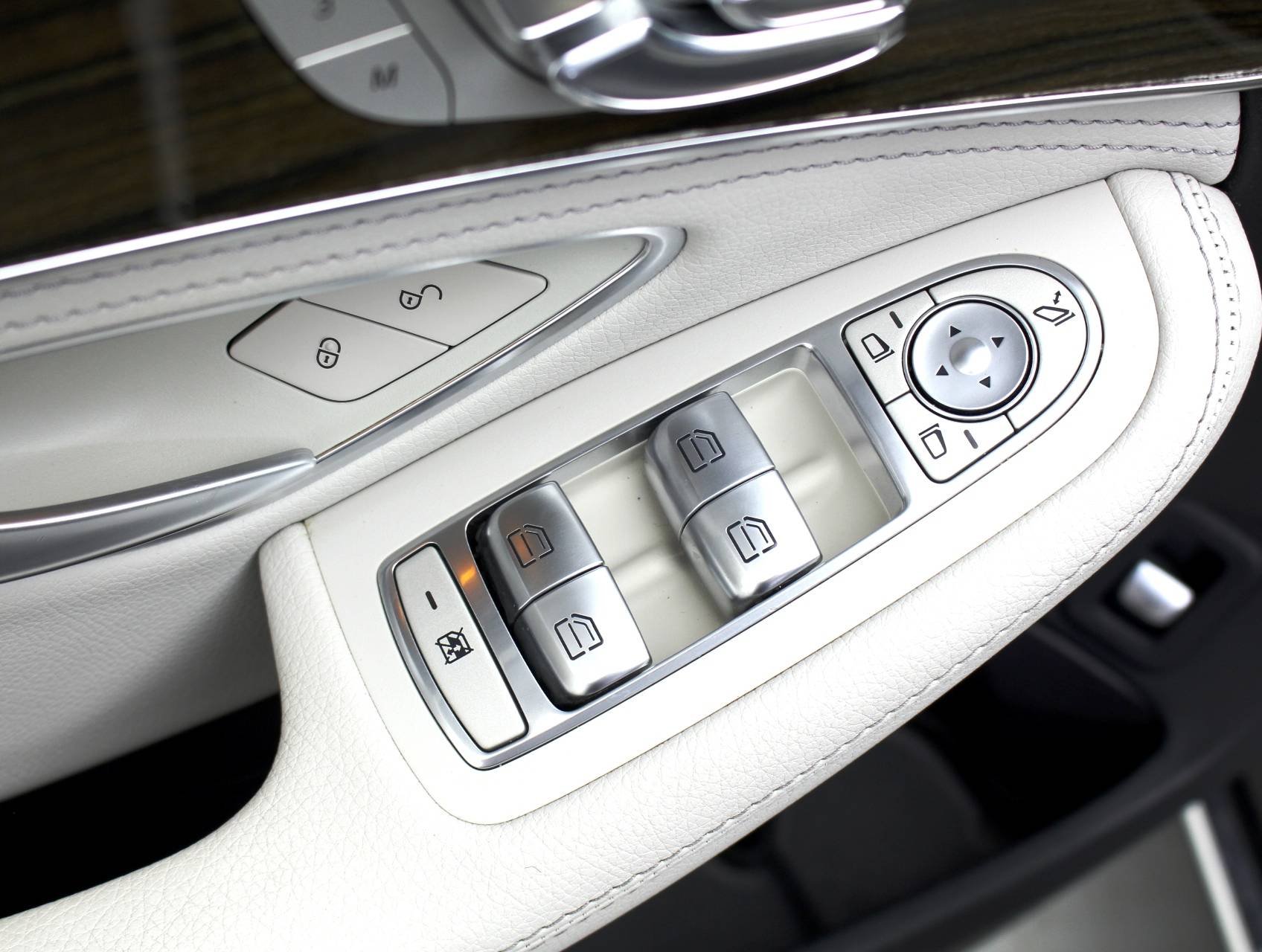 Florida Fine Cars - Used MERCEDES-BENZ C CLASS 2015 MIAMI C300 4MATIC