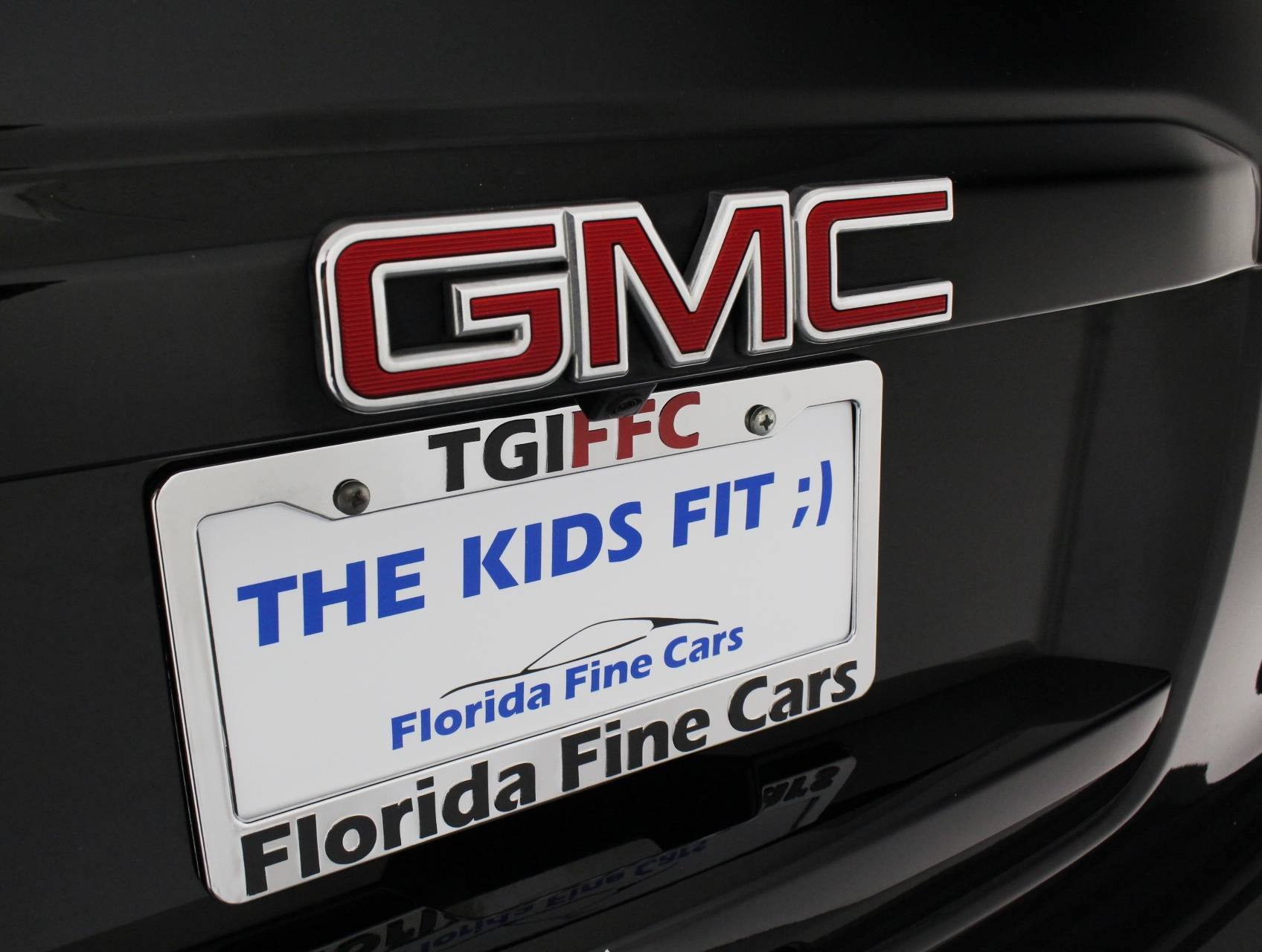Florida Fine Cars - Used GMC YUKON XL 2017 MIAMI Slt 4x4