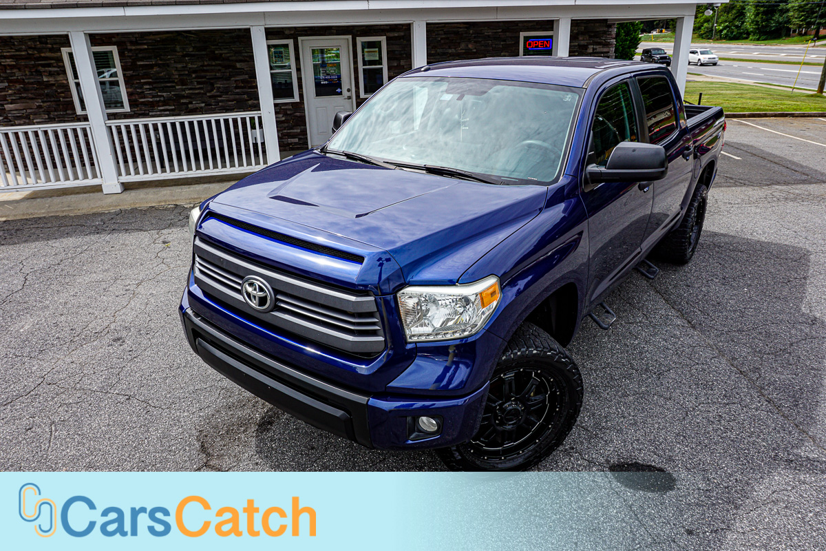Used 2015 TOYOTA TUNDRA 4WD SR5 for sale in WOODSTOCK | 10421 | CARSCATCH