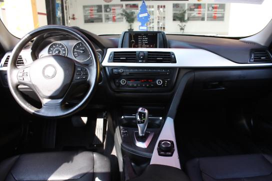 used vehicle - Sedan BMW 3 SERIES 2012
